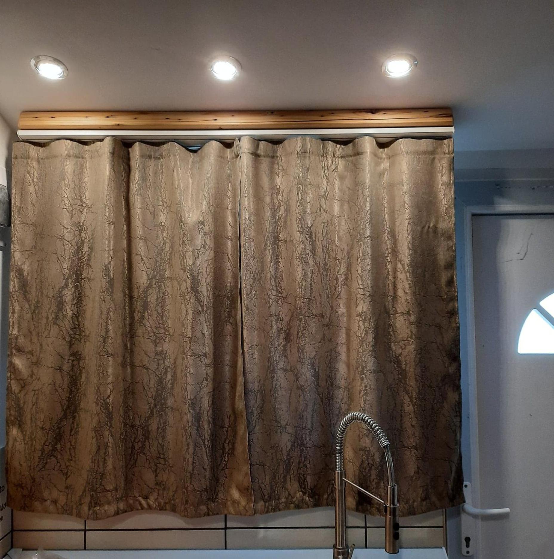 Deluxe Double Room - Photo 19