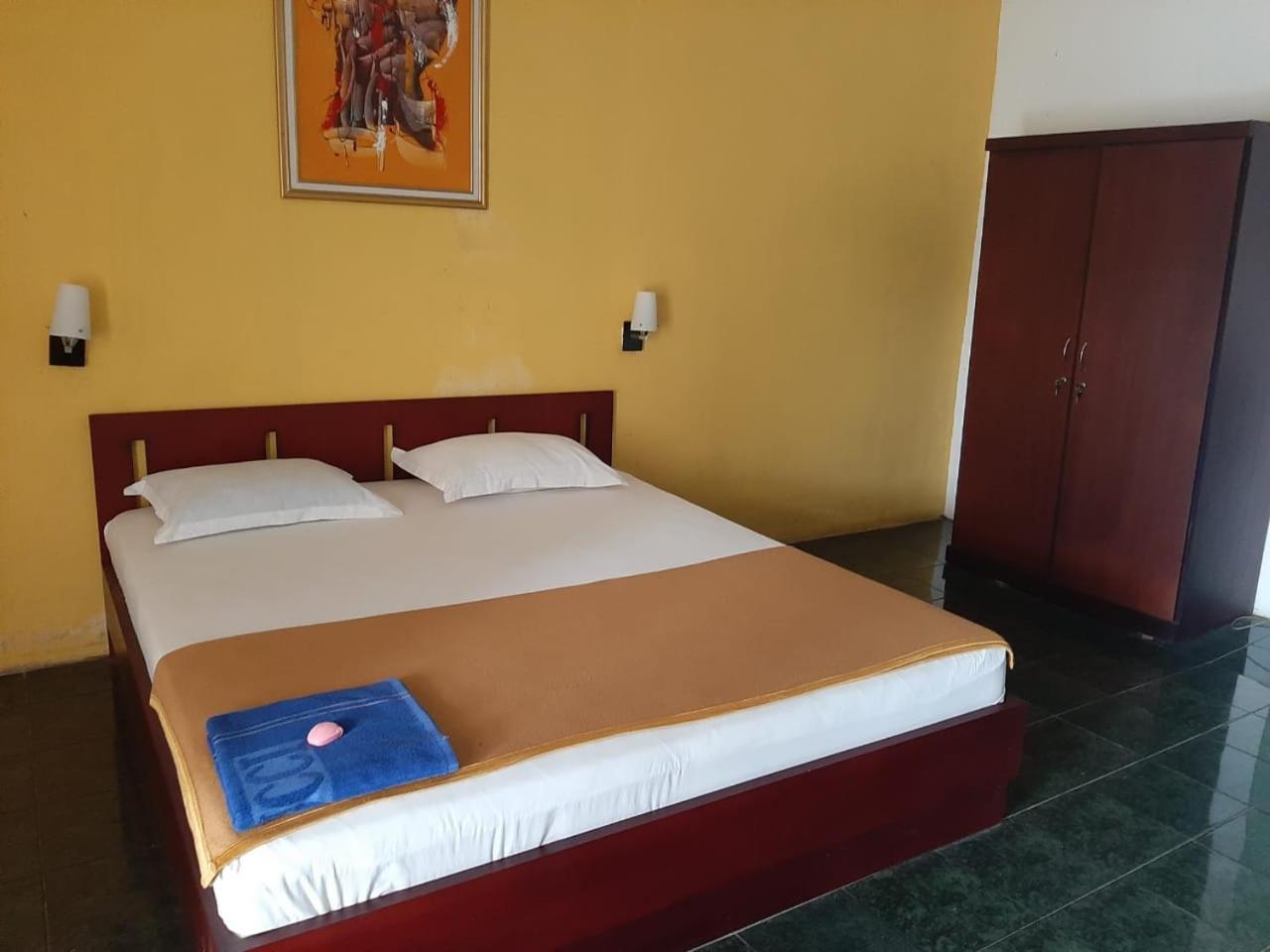 Standard Double Room - Photo 4