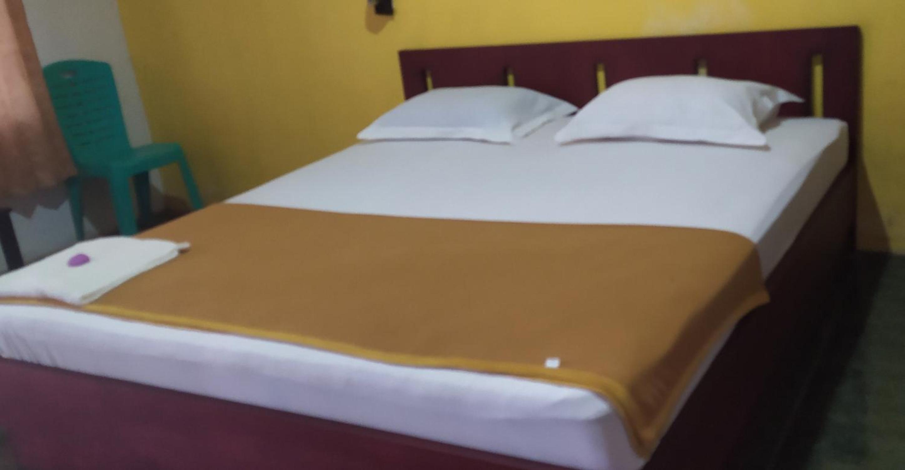 Standard Double Room - Photo 2