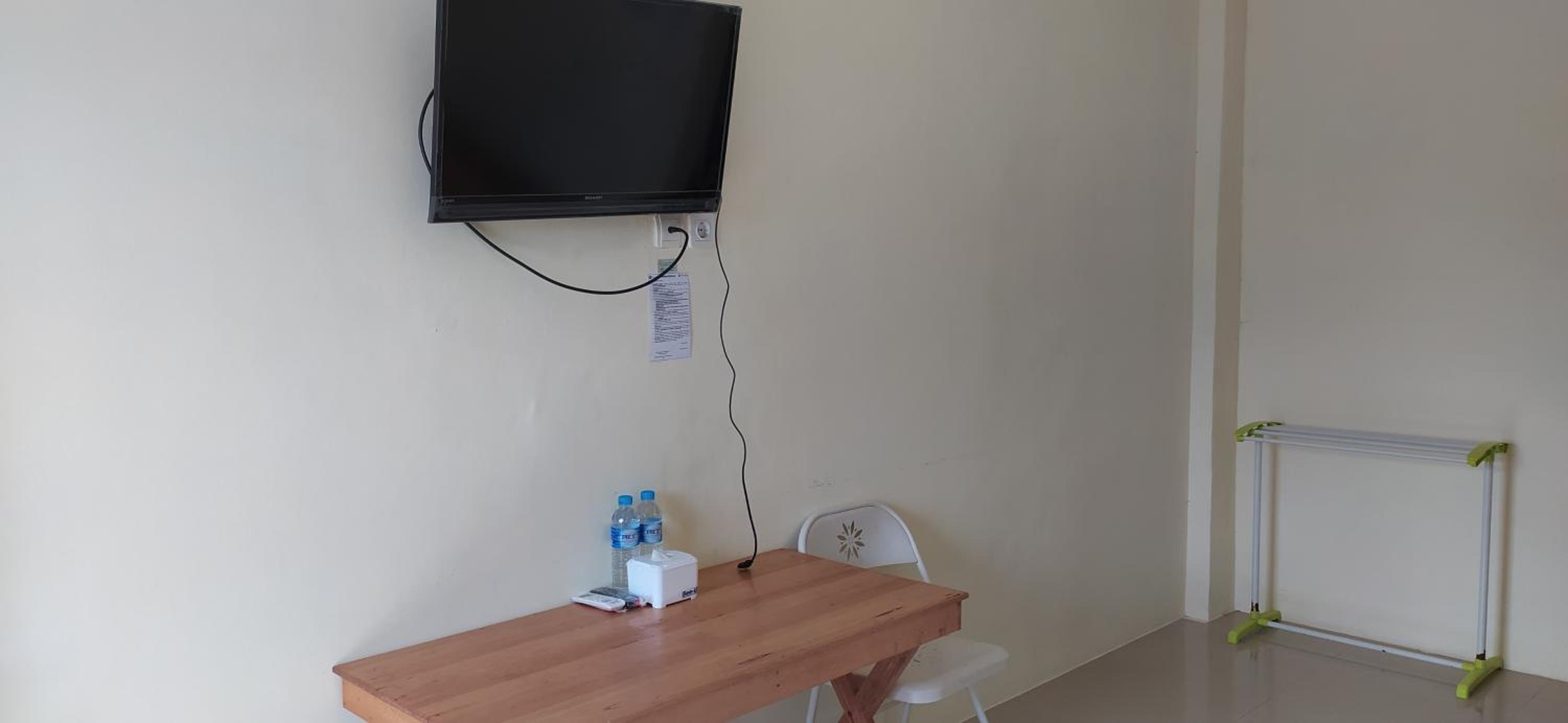 Standard Double Room - Photo 13