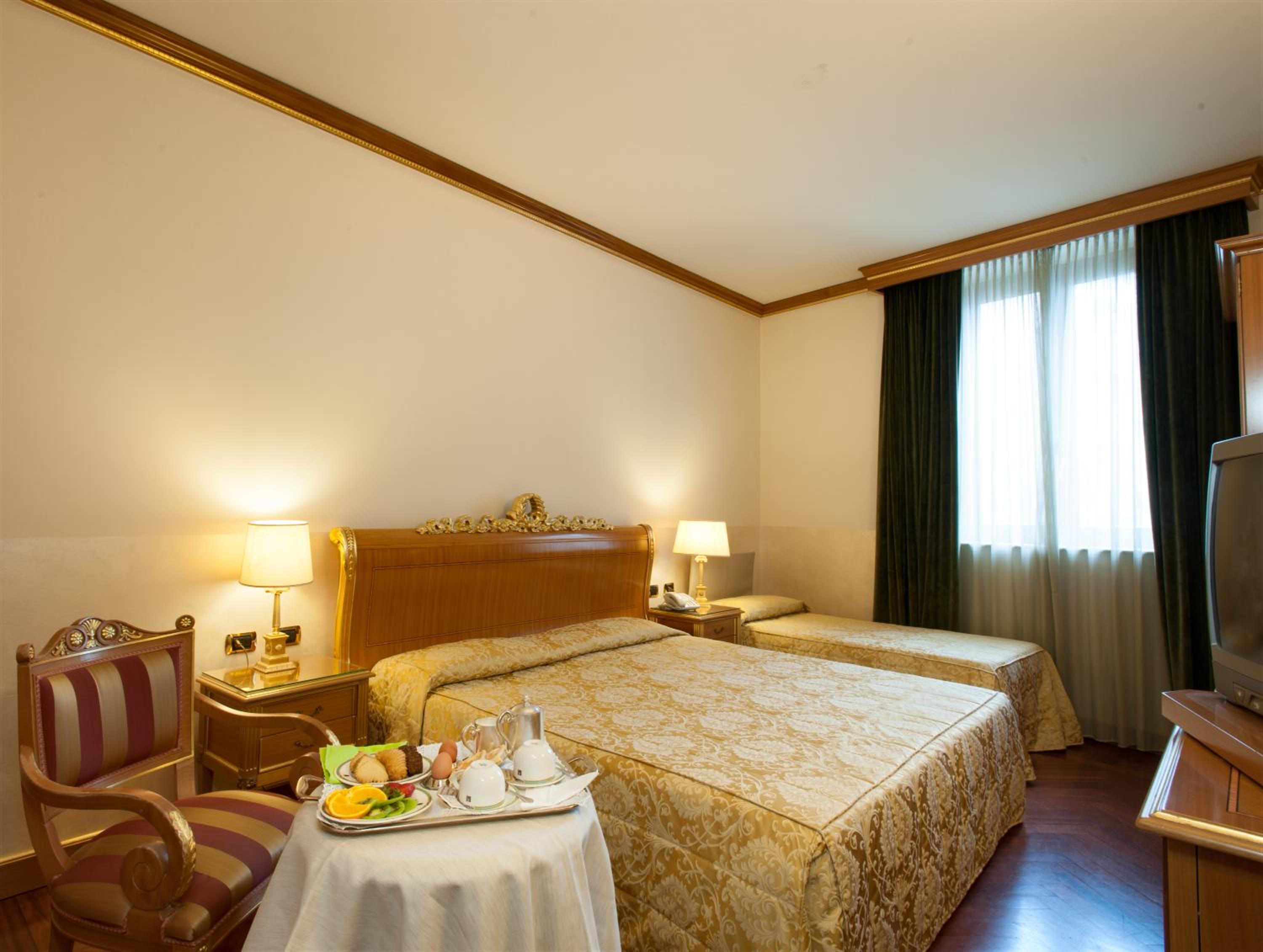 Double or Twin Room photo 2
