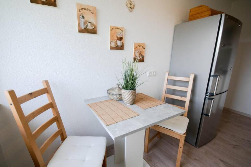 Two-Bedroom Apartment - Photo 9
