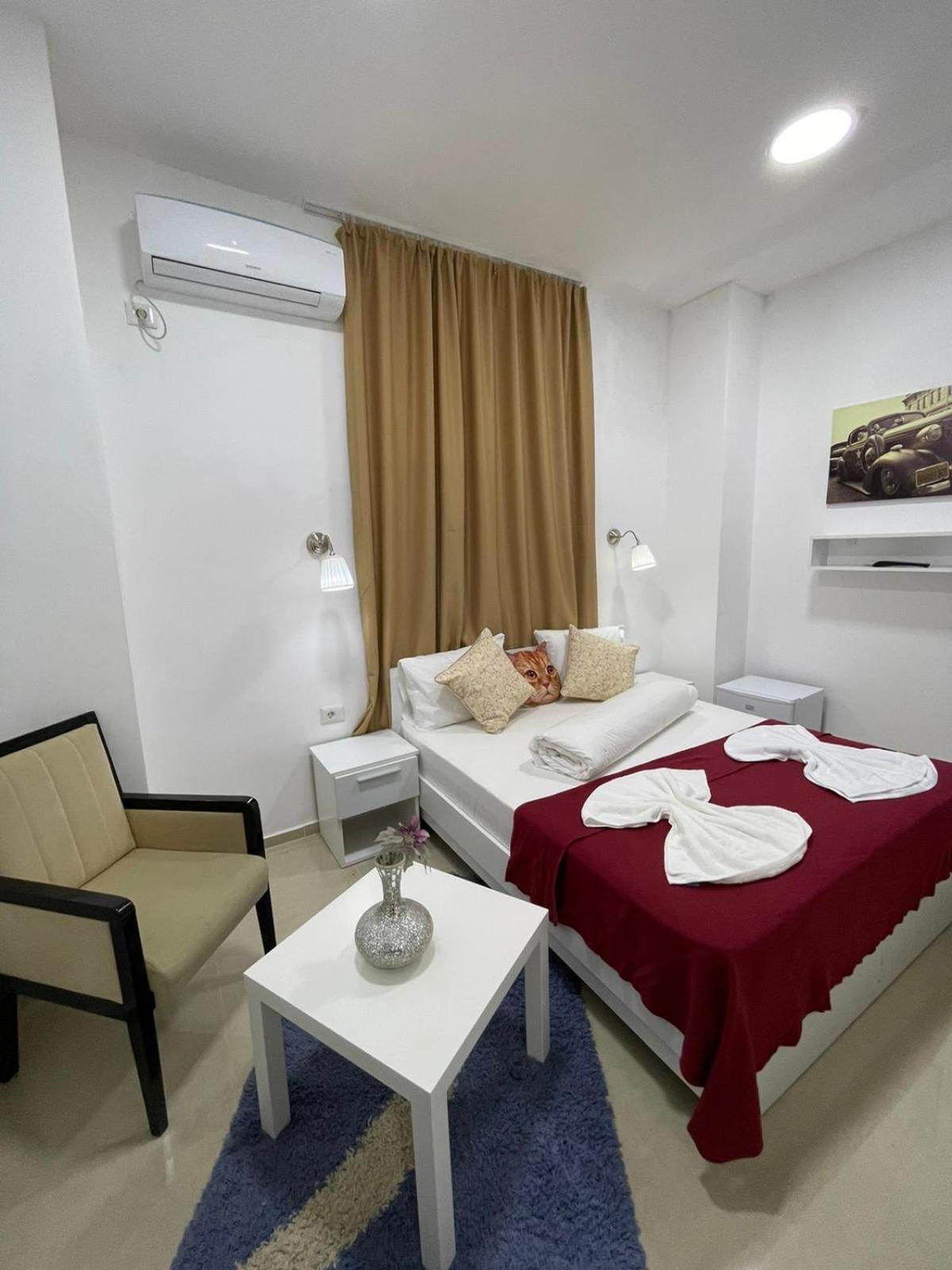 Superior Double Room - Photo 11