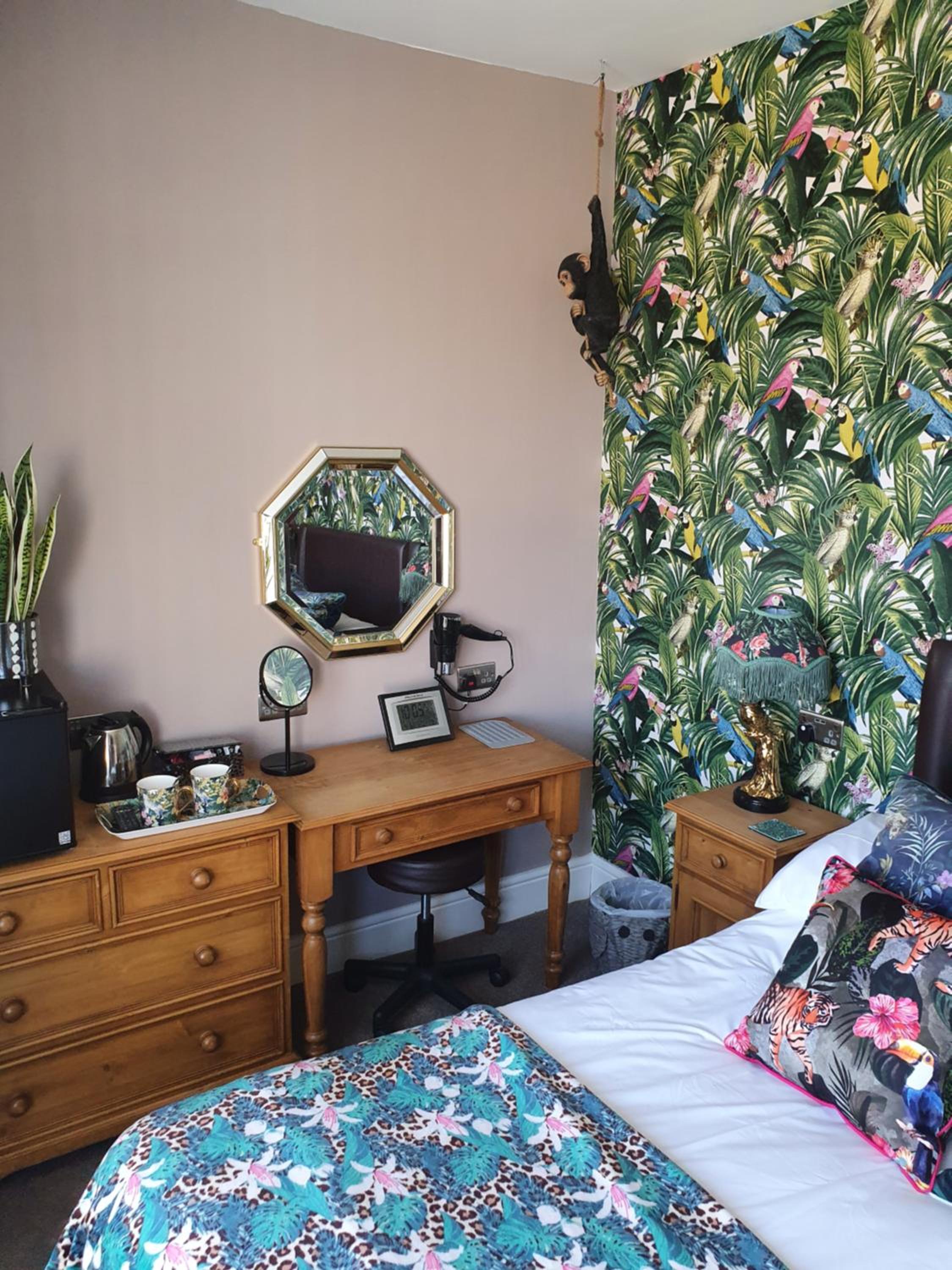 Superior Double Room with Side Sea View
