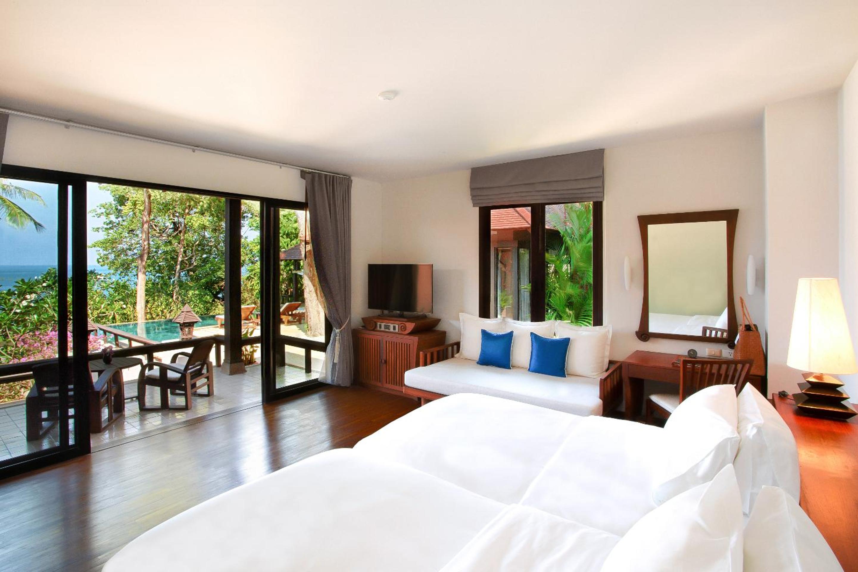 Beachside Villa Three Bedrooms with Private Pool