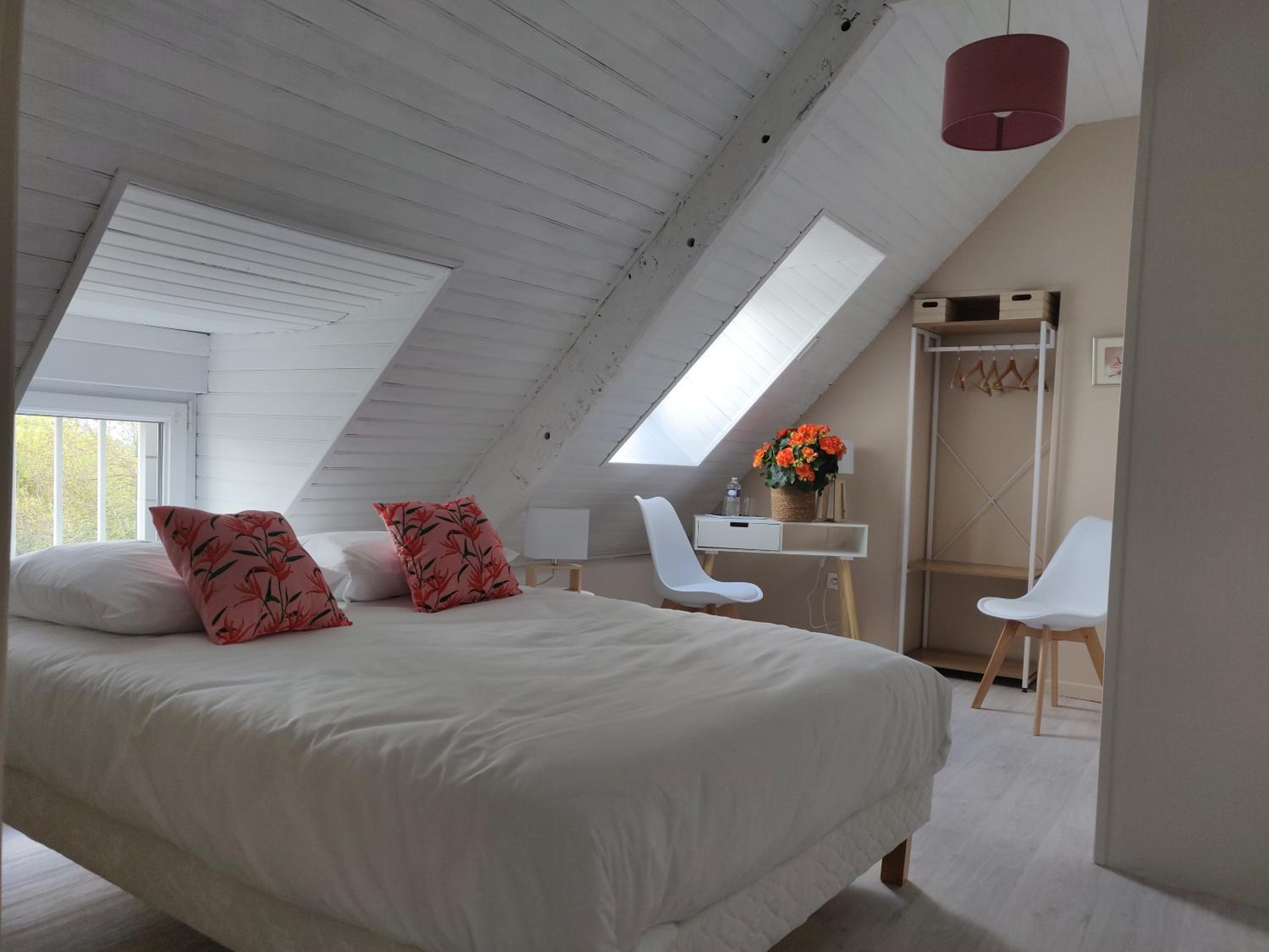 Double Room with Private Bathroom photo 1