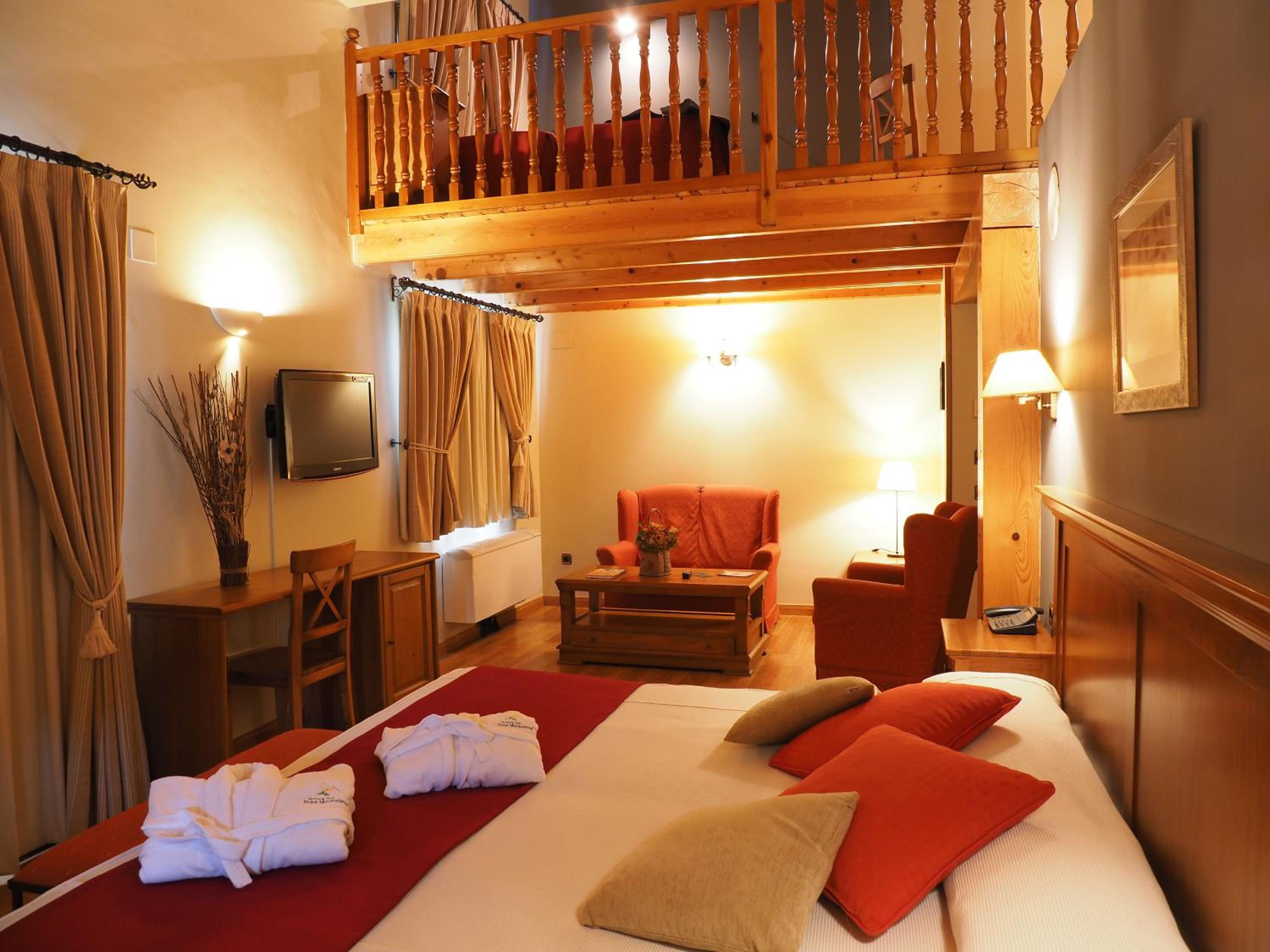 Suite - Photo 6