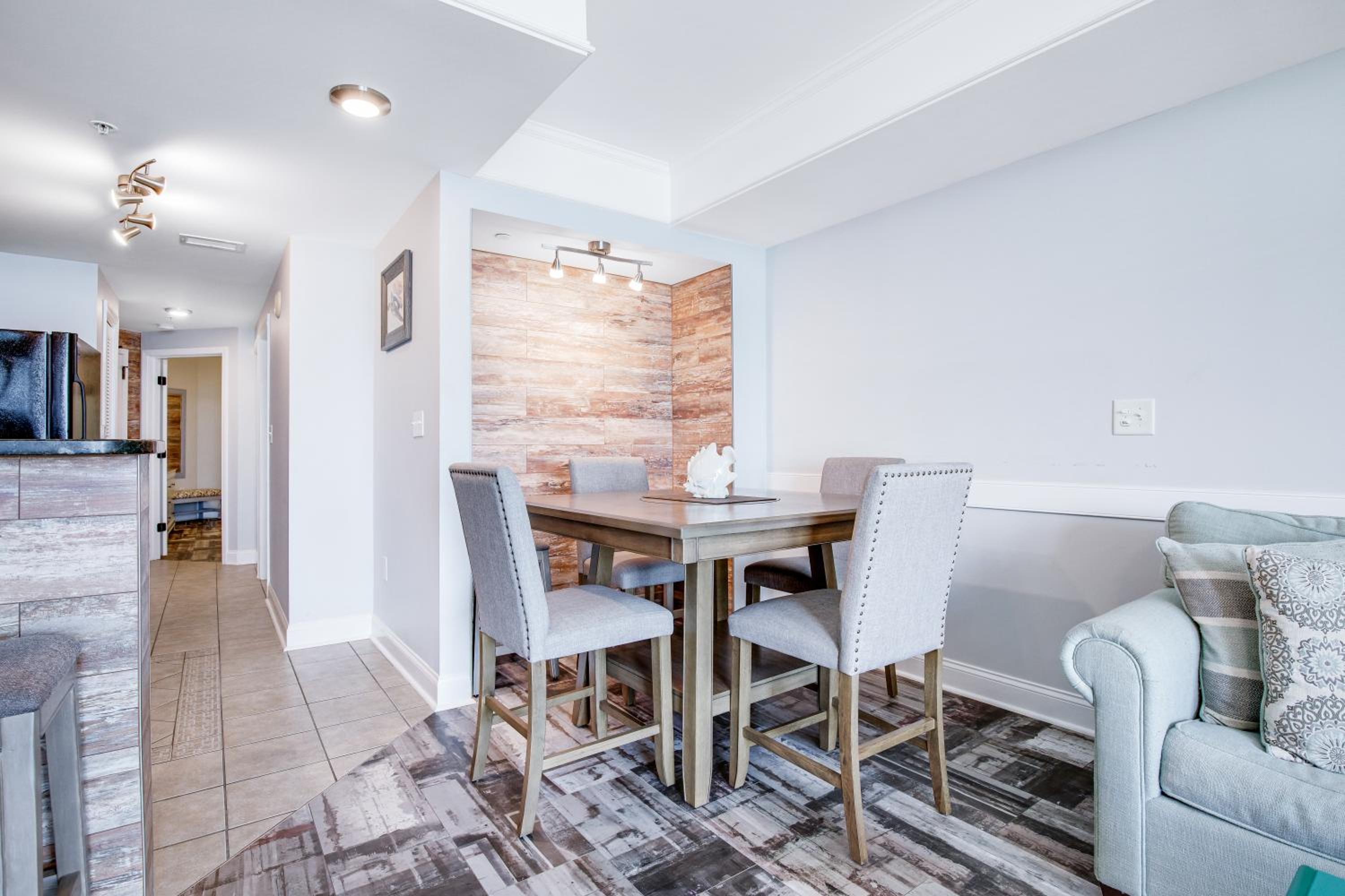 King Suite - Ocean Front photo 2