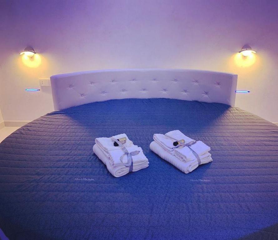 Deluxe Double Room with Bath photo 1