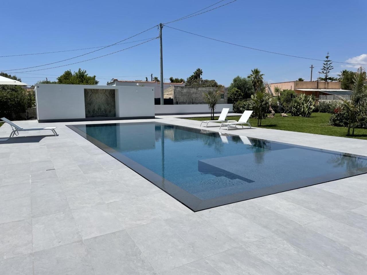 Villa with Private Pool photo 3