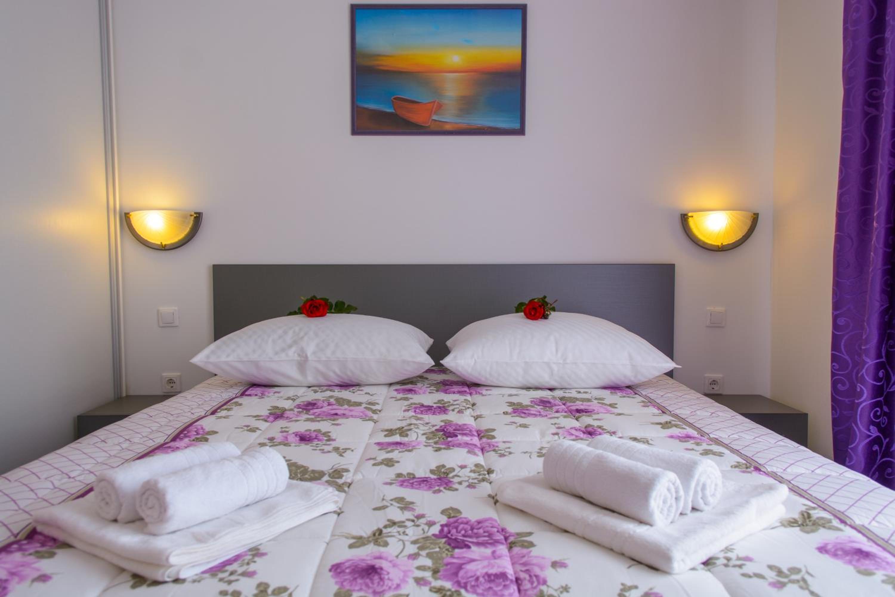 Apartment with Sea View - Photo 2