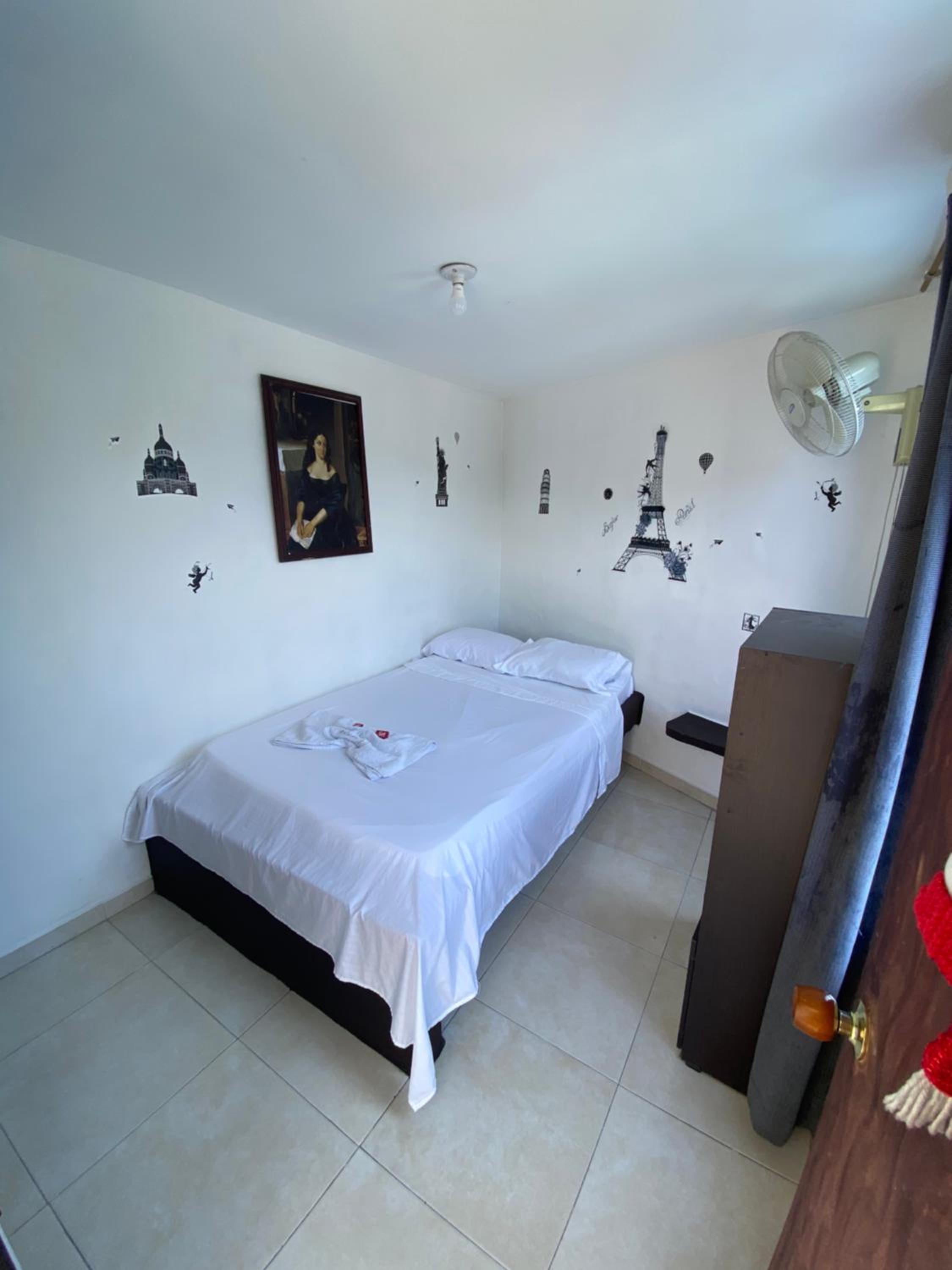 Double Room with Private Bathroom photo 1