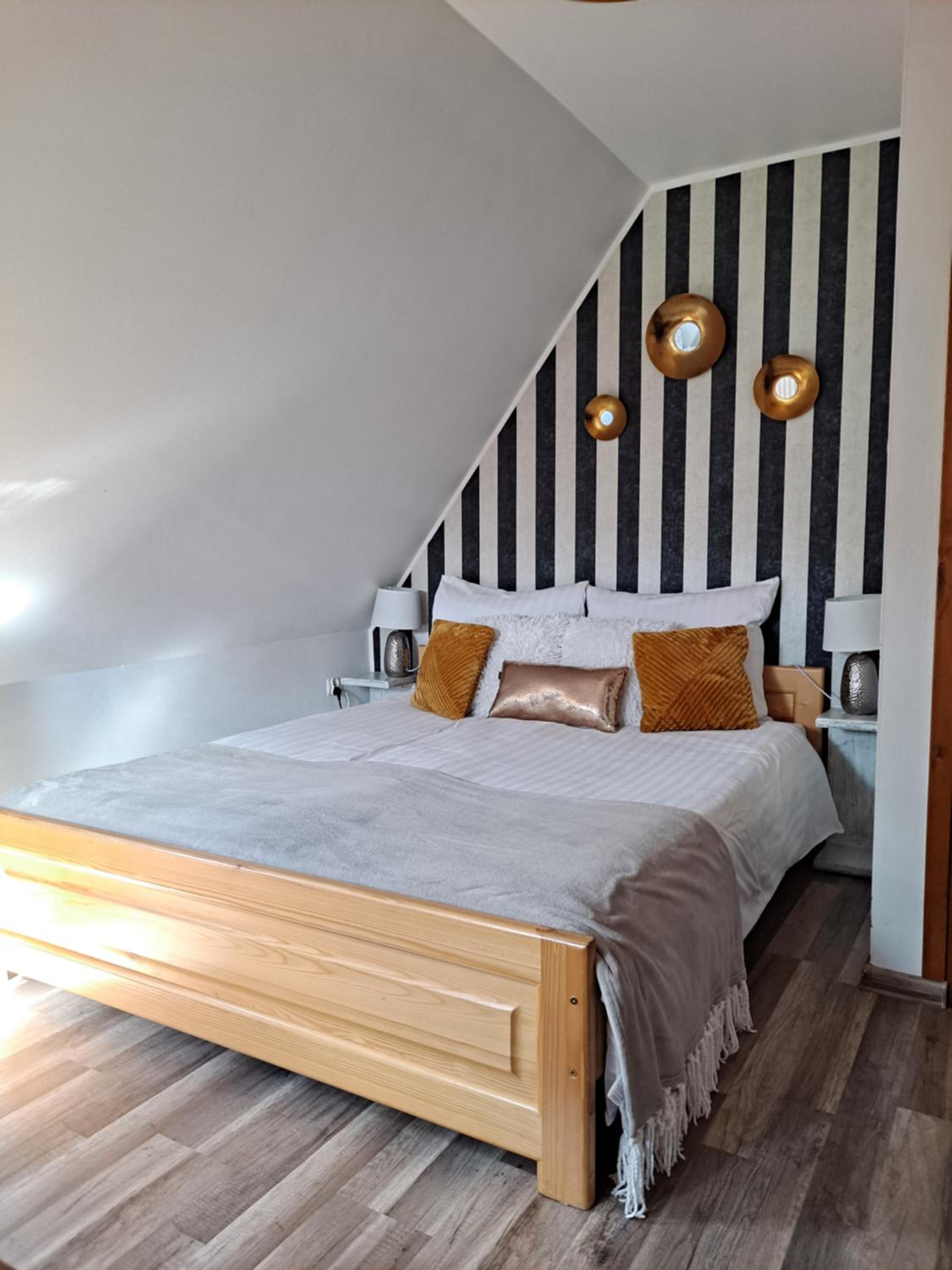 Triple Room with Private External Bathroom