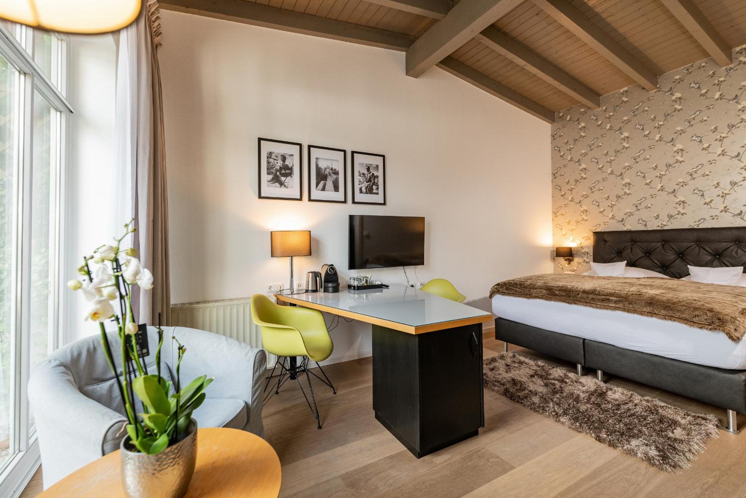Superior Double Room - Photo 8