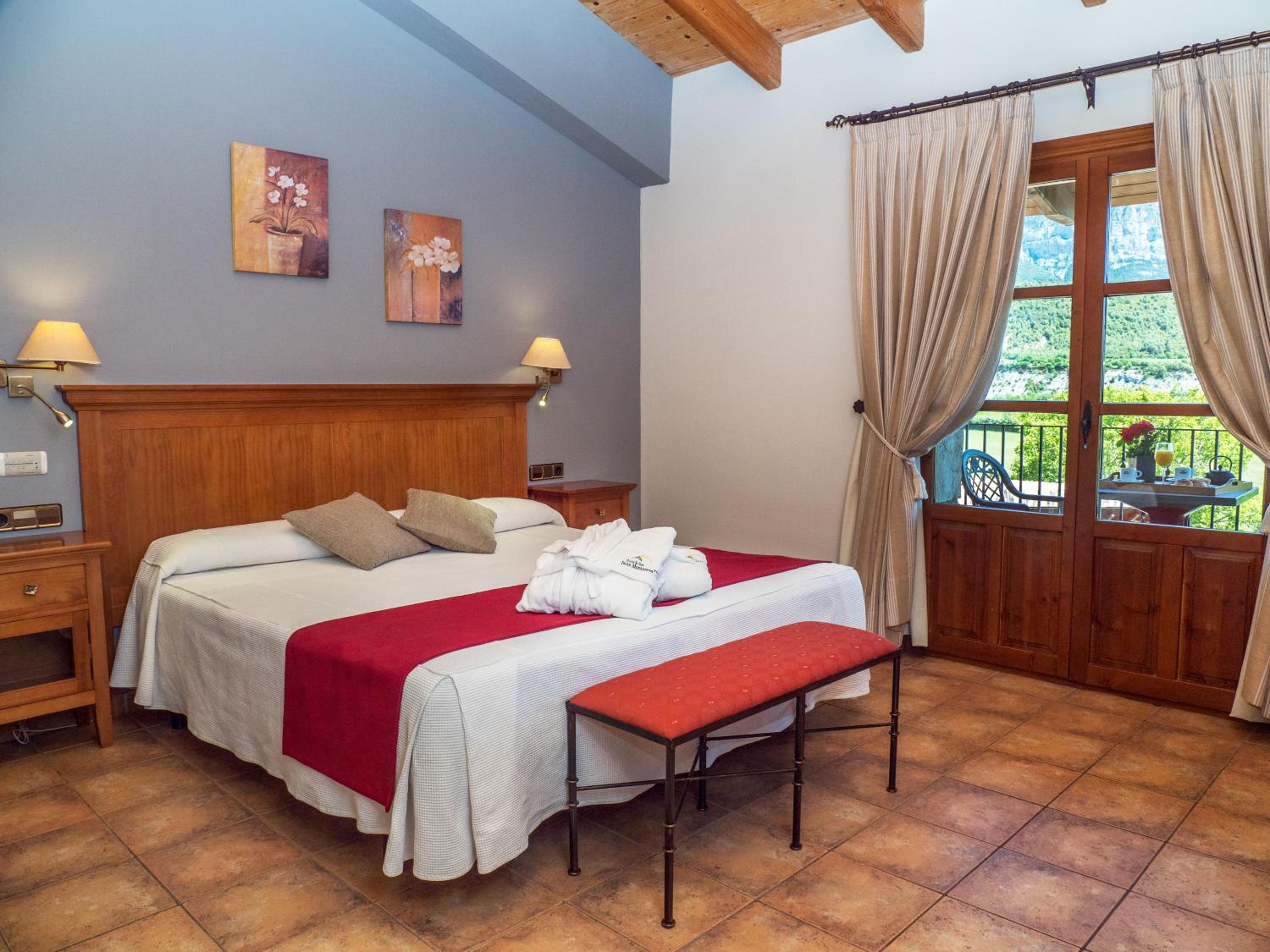 Superior Double Room - Photo 1