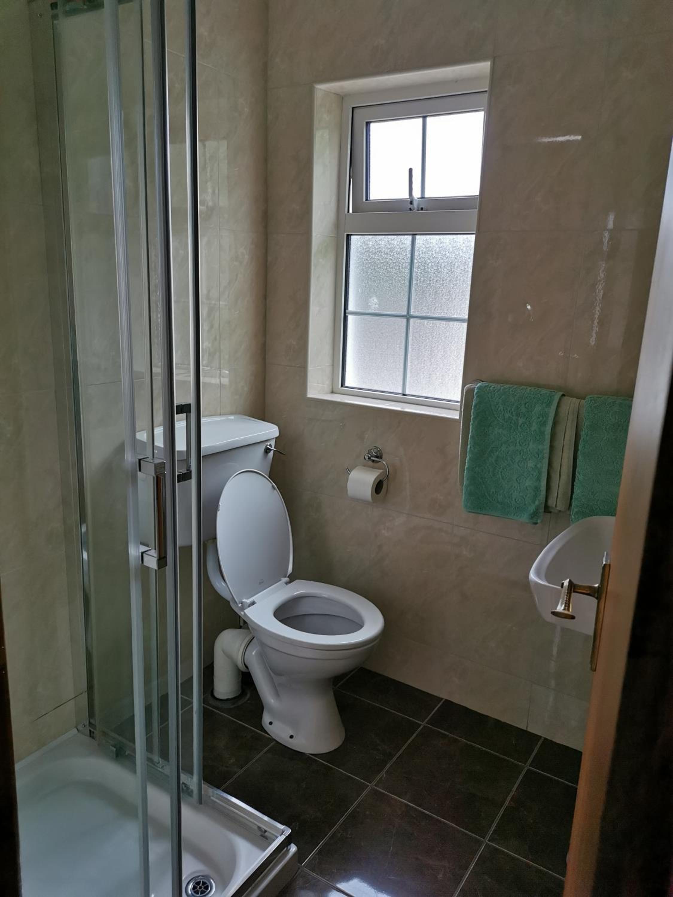 Triple Room with Shower - Photo 4