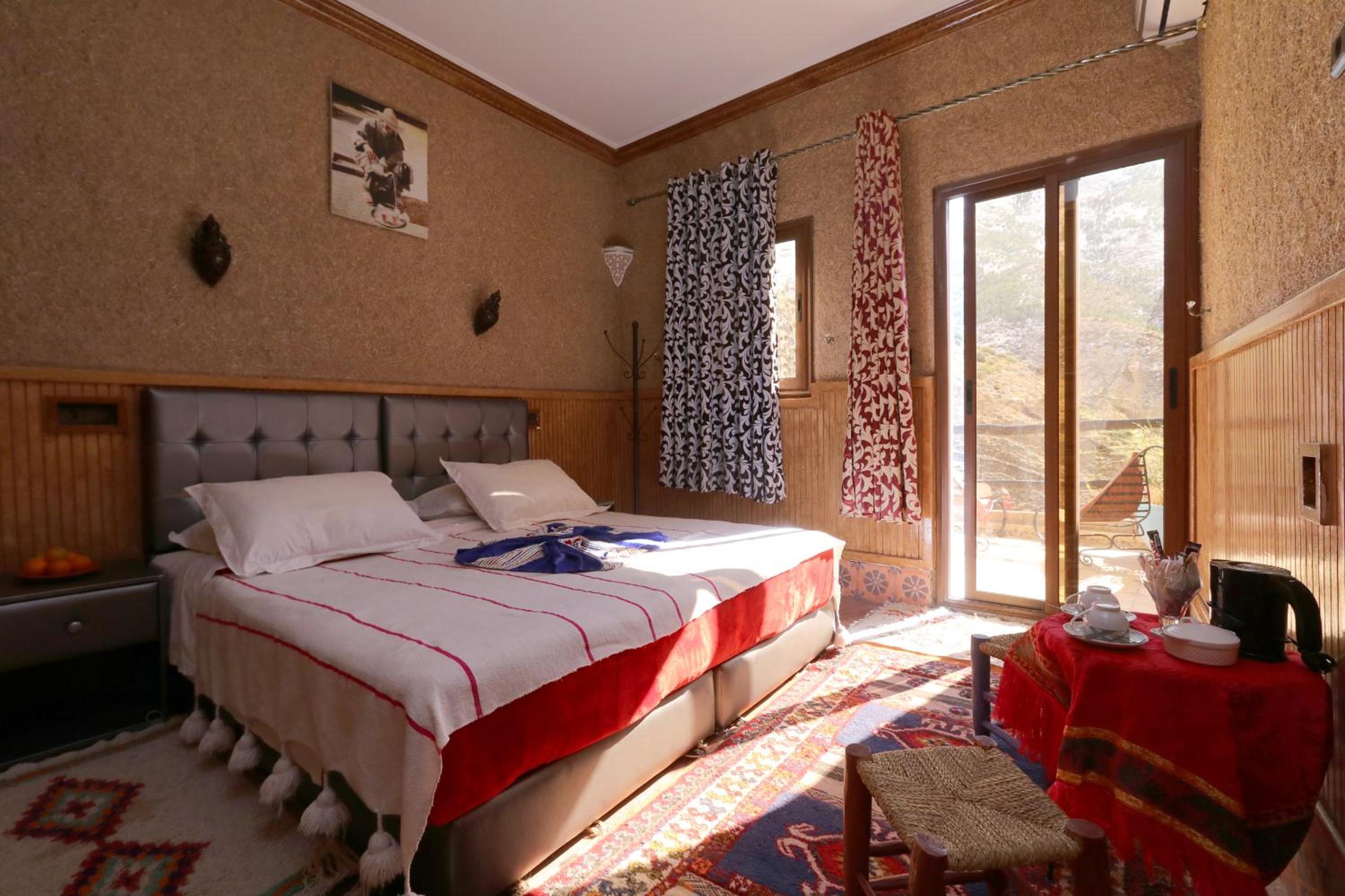 Double or Twin Room with Balcony photo 1