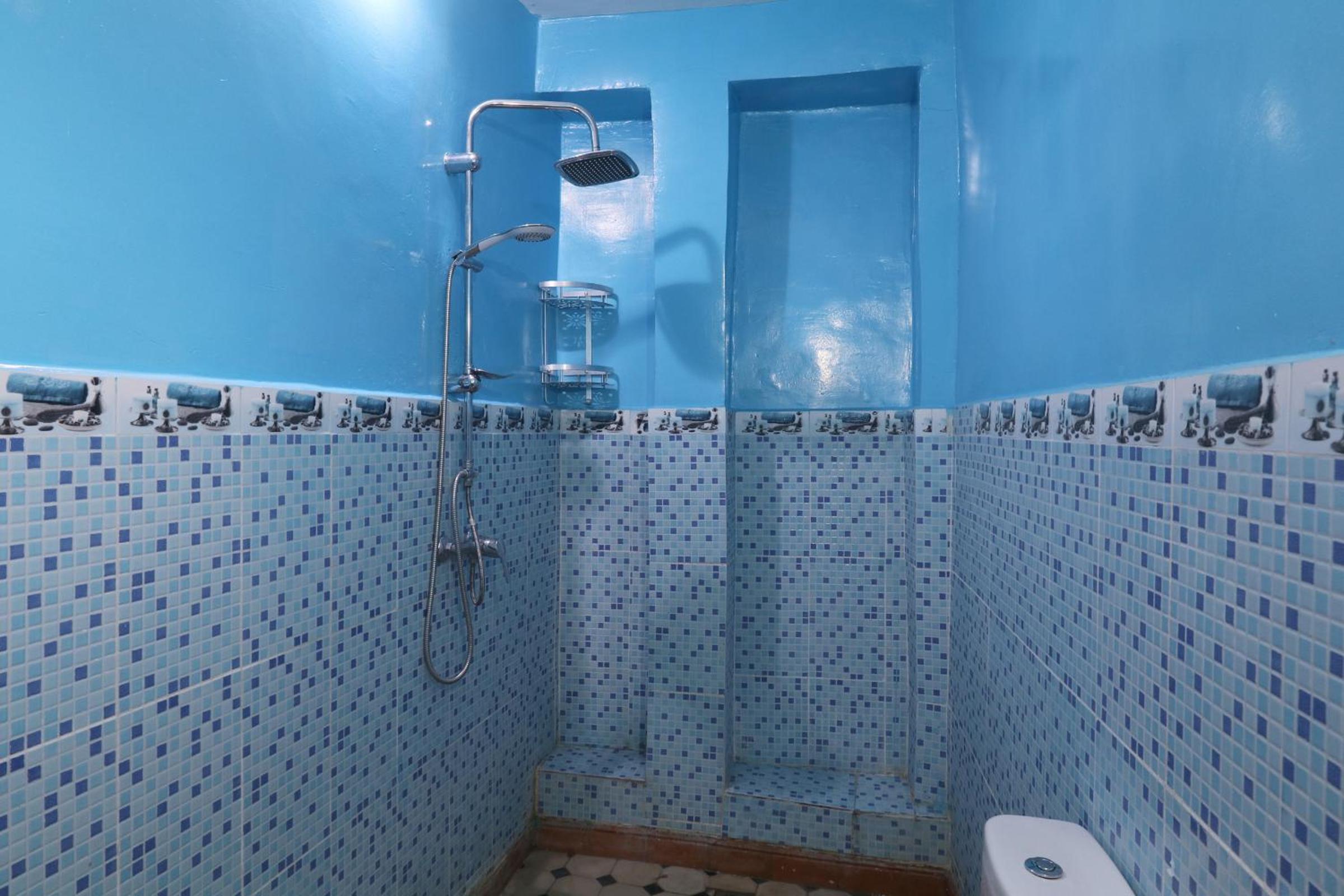 Deluxe Double Room with Balcony photo 2