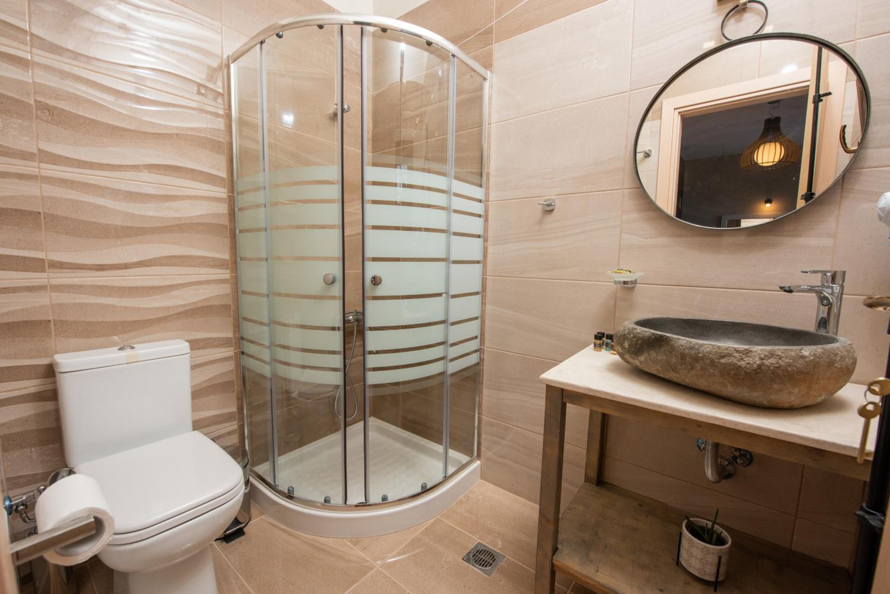 Deluxe Triple Room with Sea View photo 3