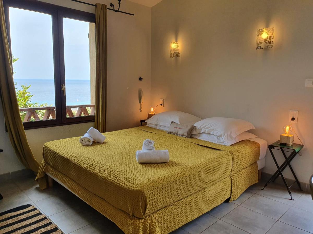 Double Room with Sea View photo 3