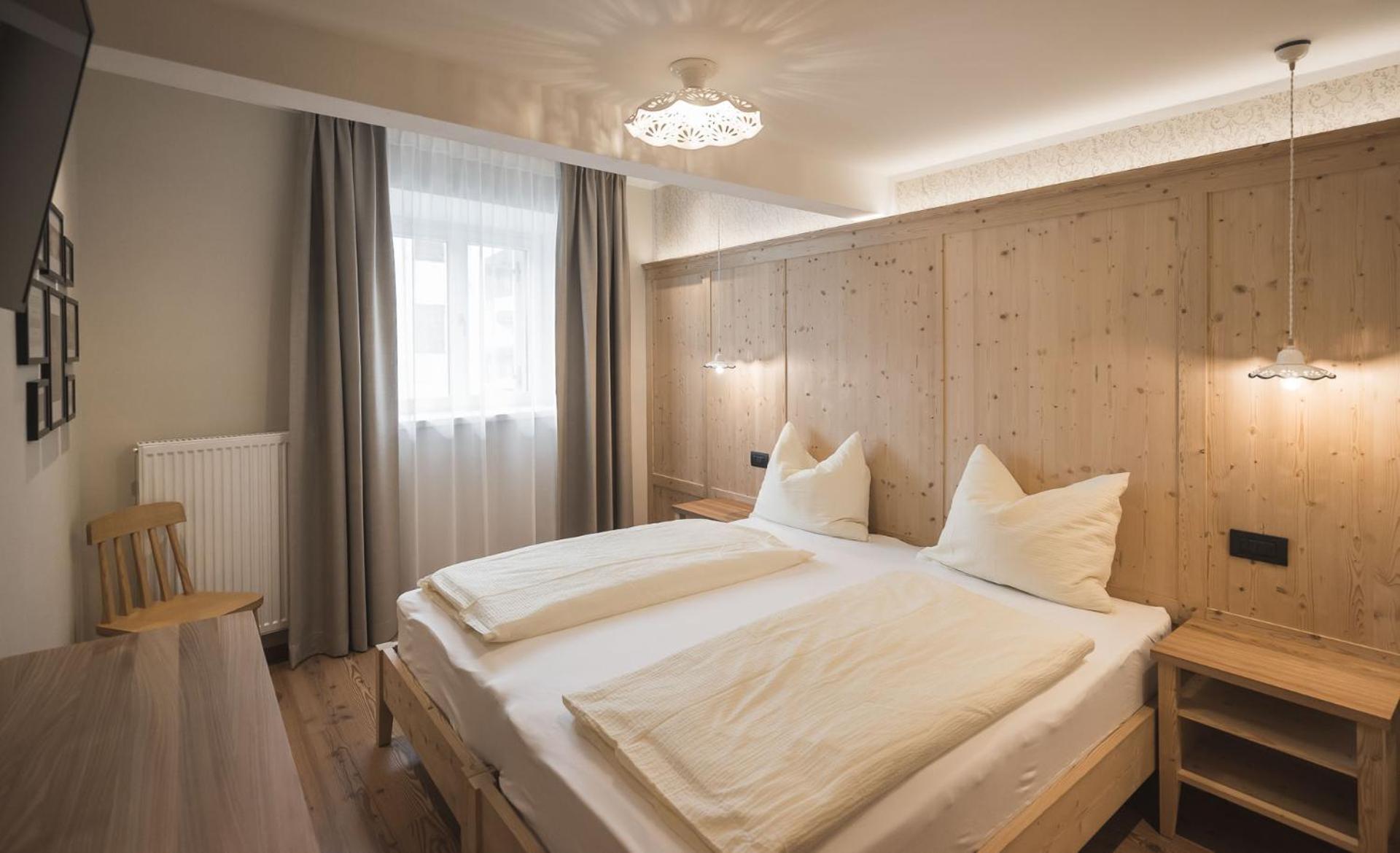 Comfort Double Room "Daniela" - Photo 11