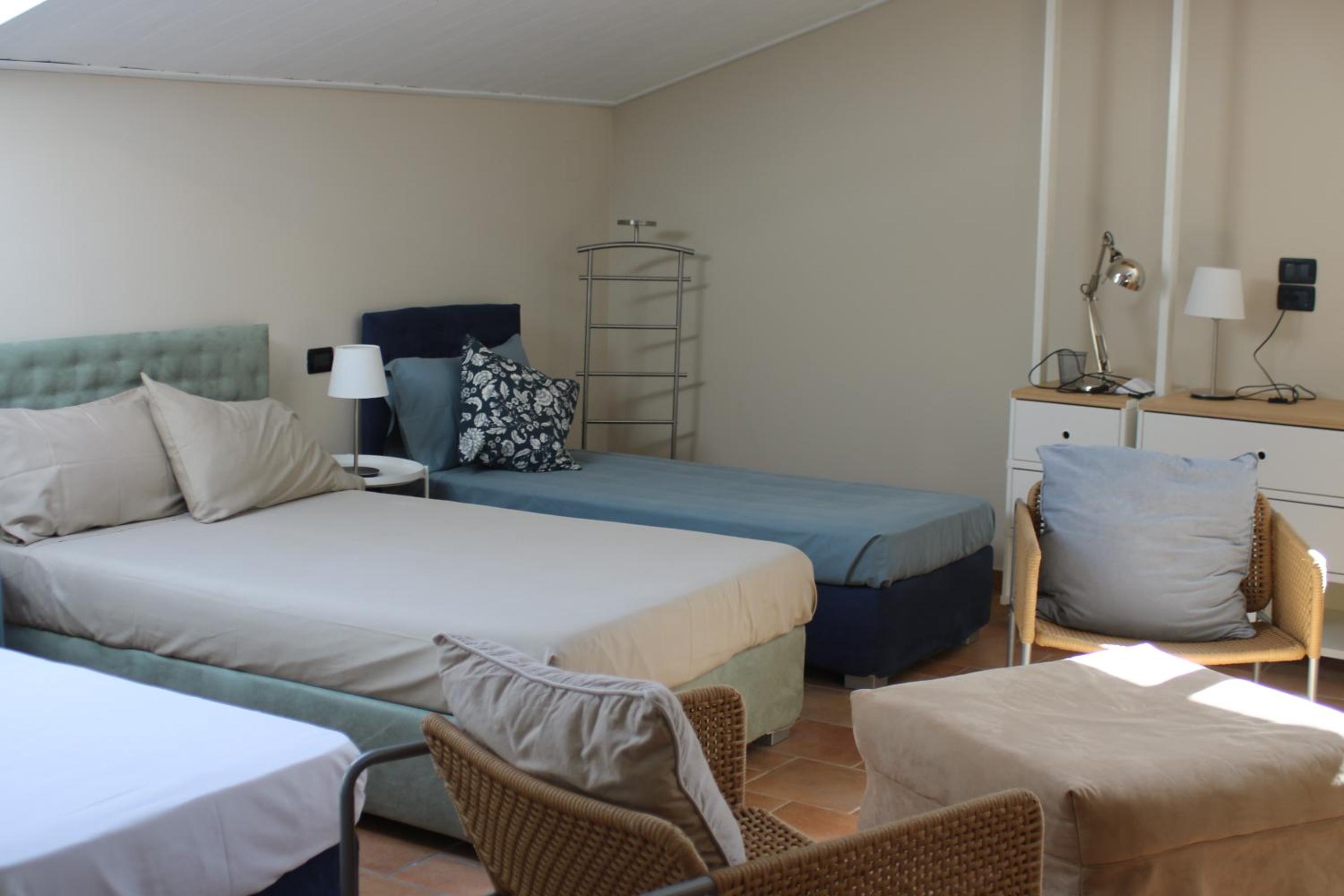 Three-Bedroom Apartment - Photo 5