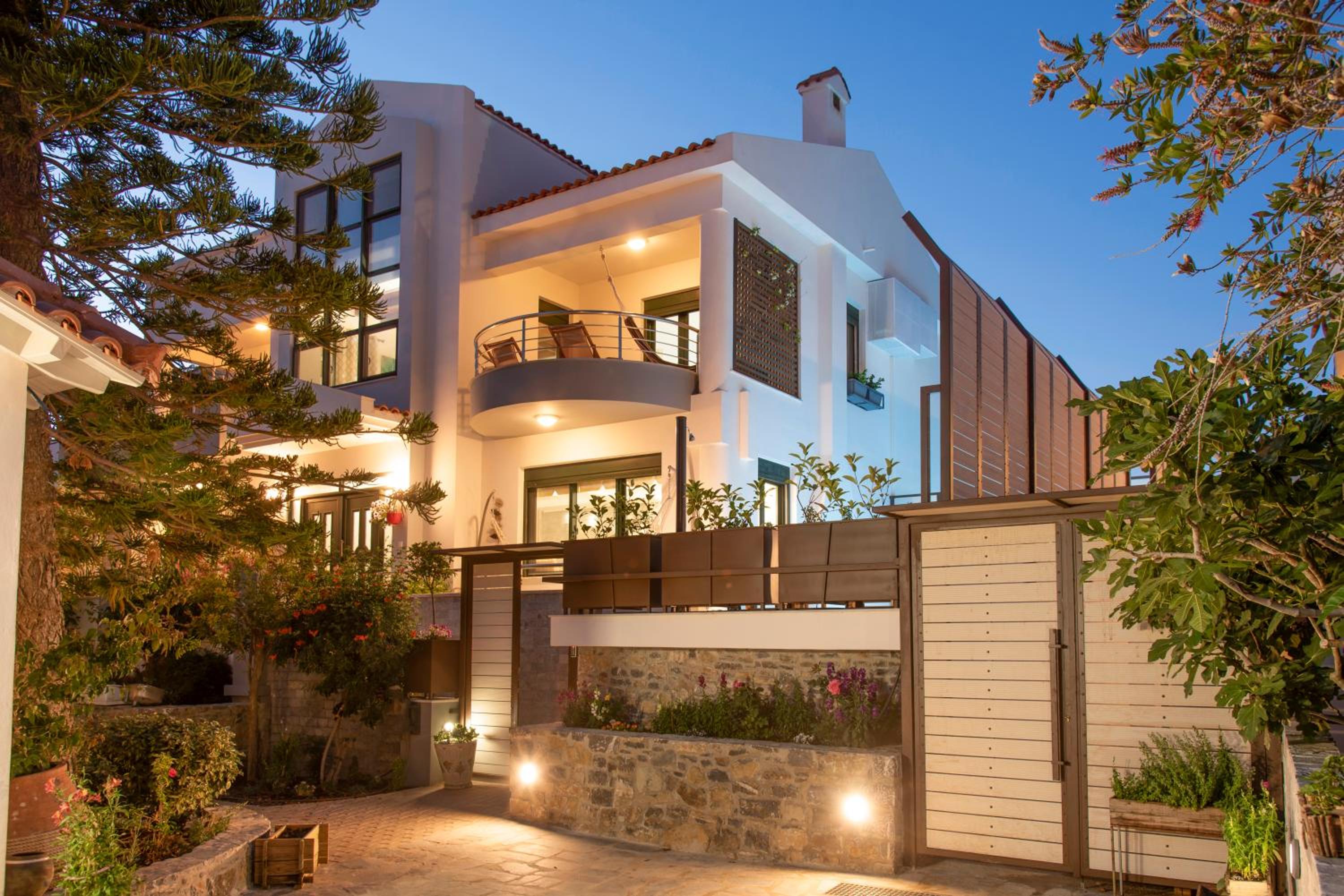 Villa with Private Pool photo 2