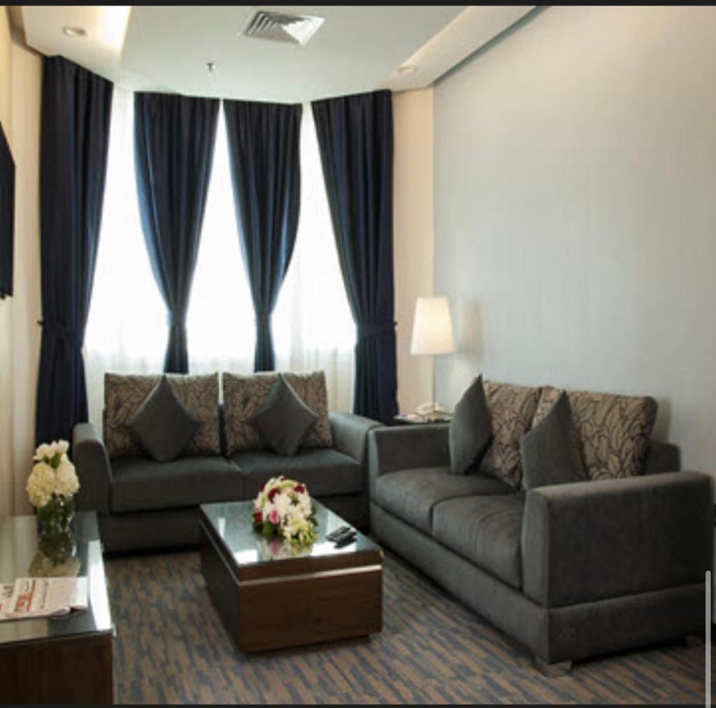 Deluxe Family Suite photo 3