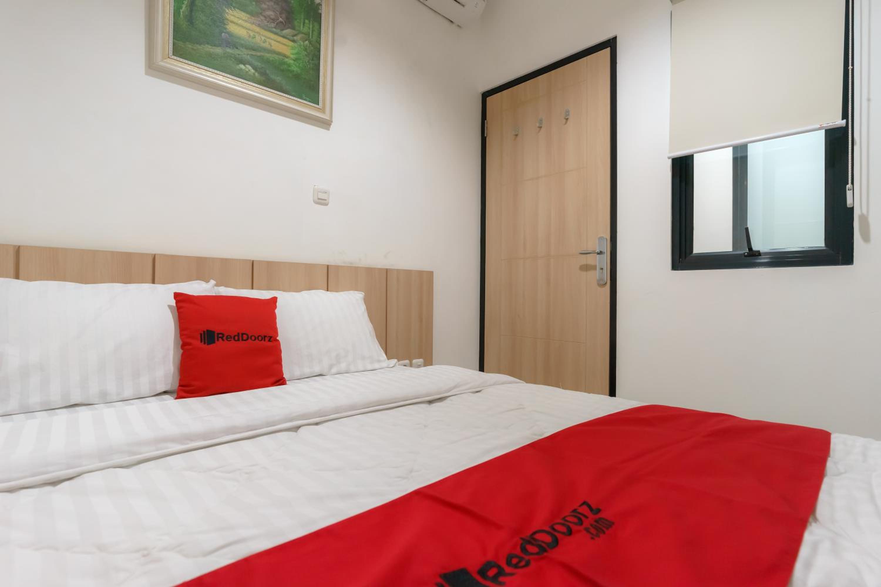 Standard Double Room - Photo 7