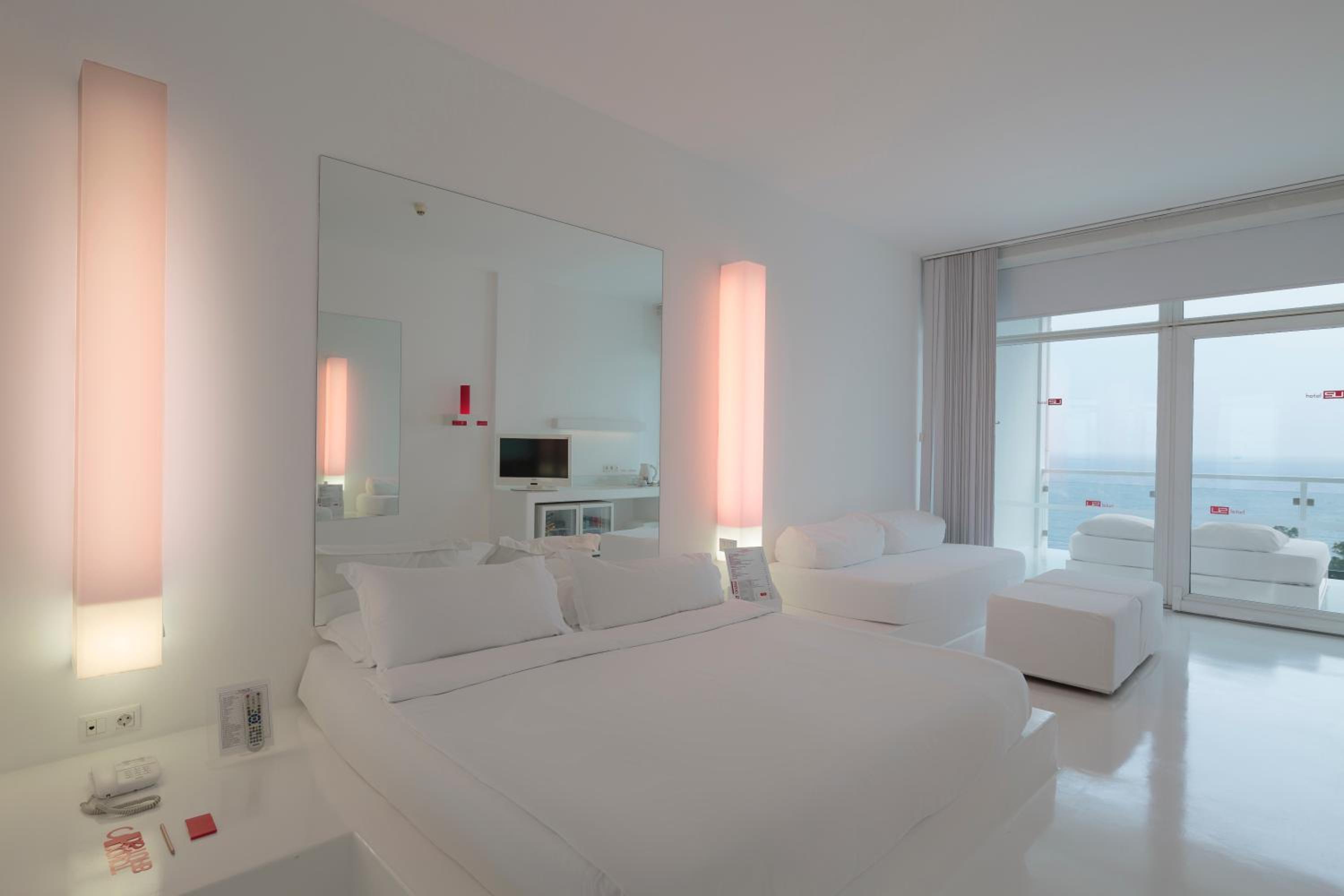 Deluxe Room with Land View