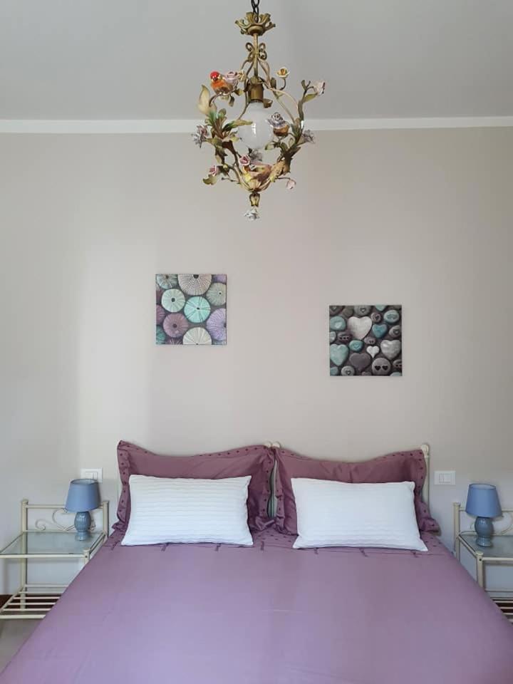 Twin Room - Photo 11