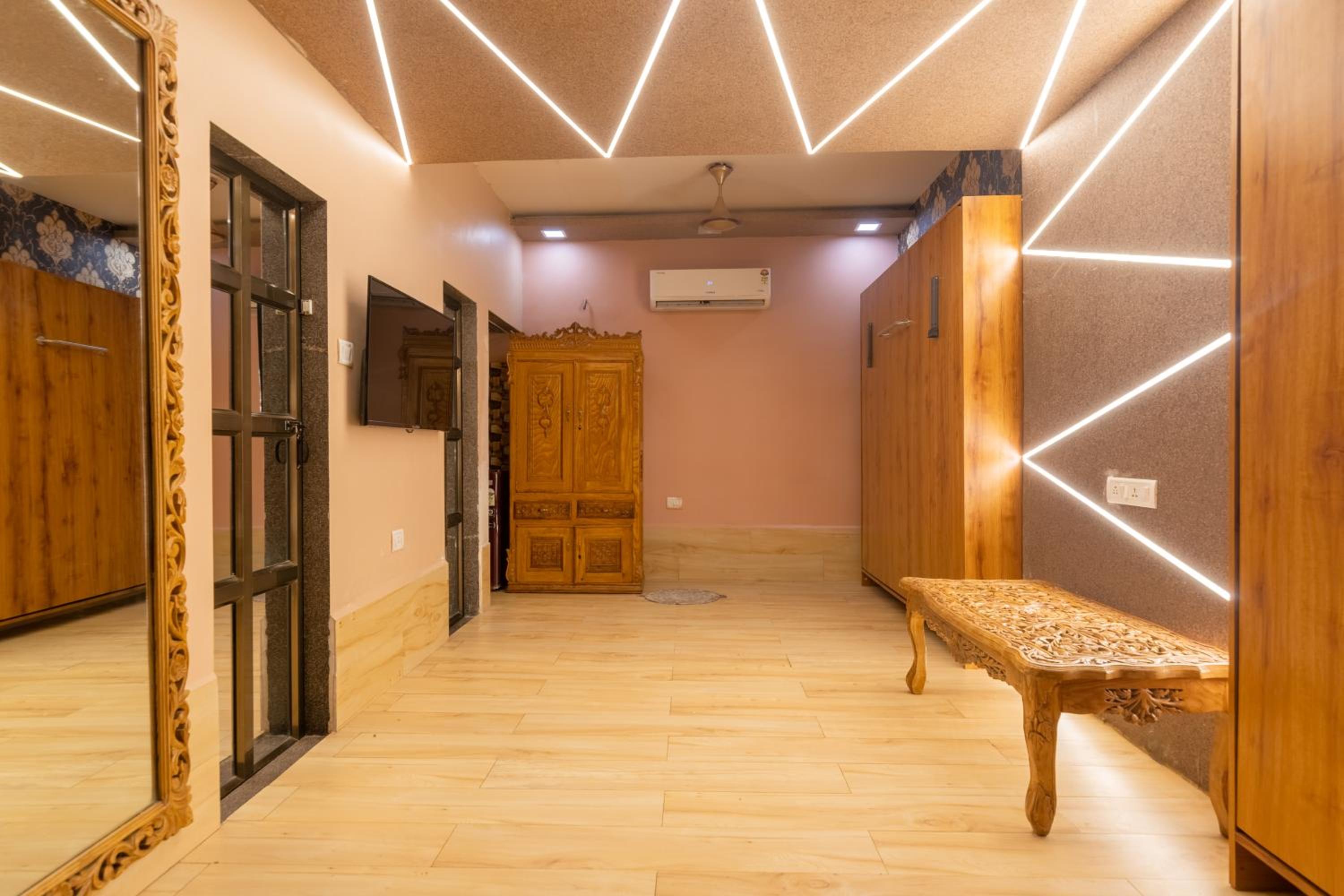 Quadruple Room - Photo 9
