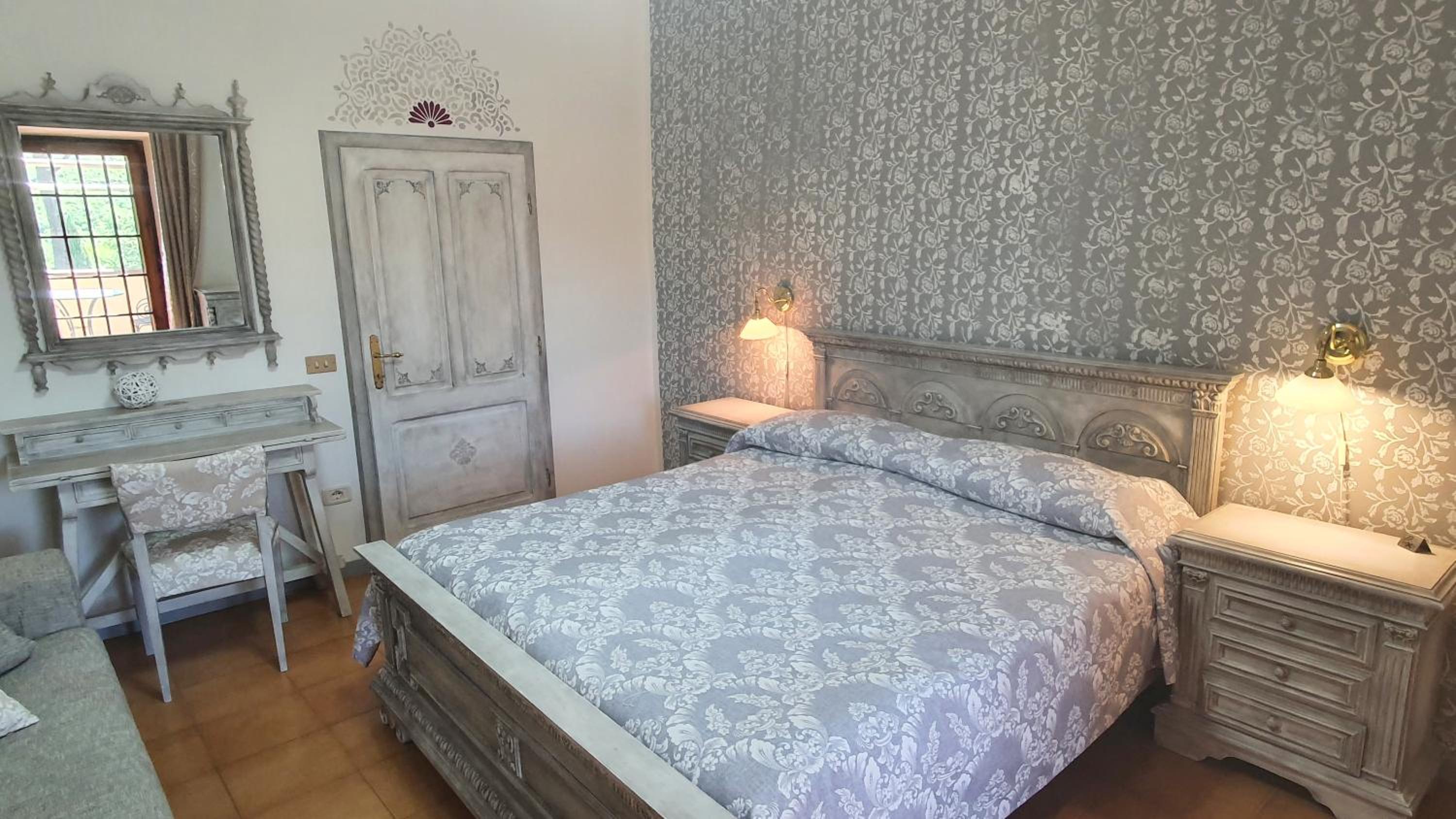 Superior Triple Room photo 3