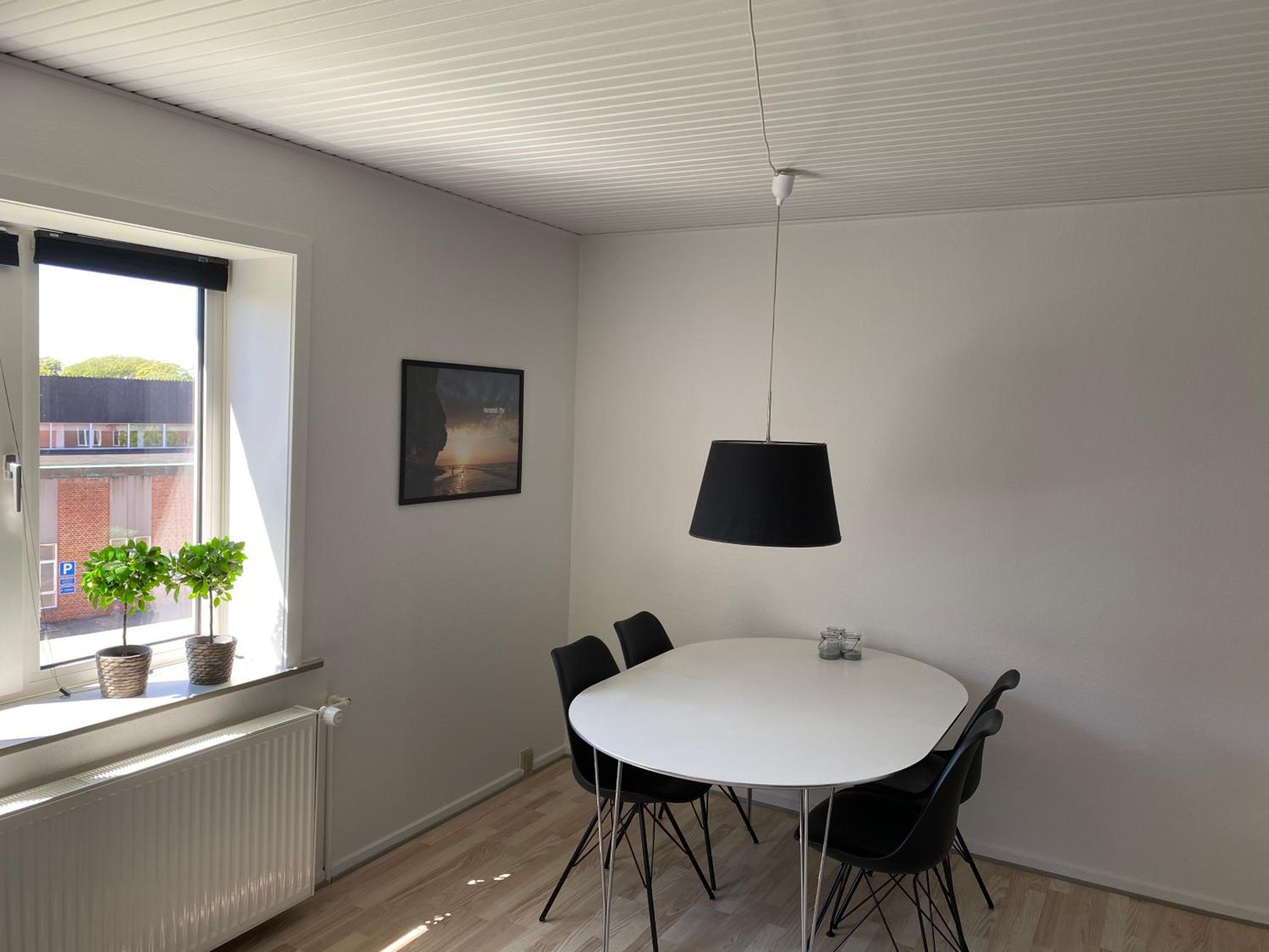 Two-Bedroom Apartment - Photo 5