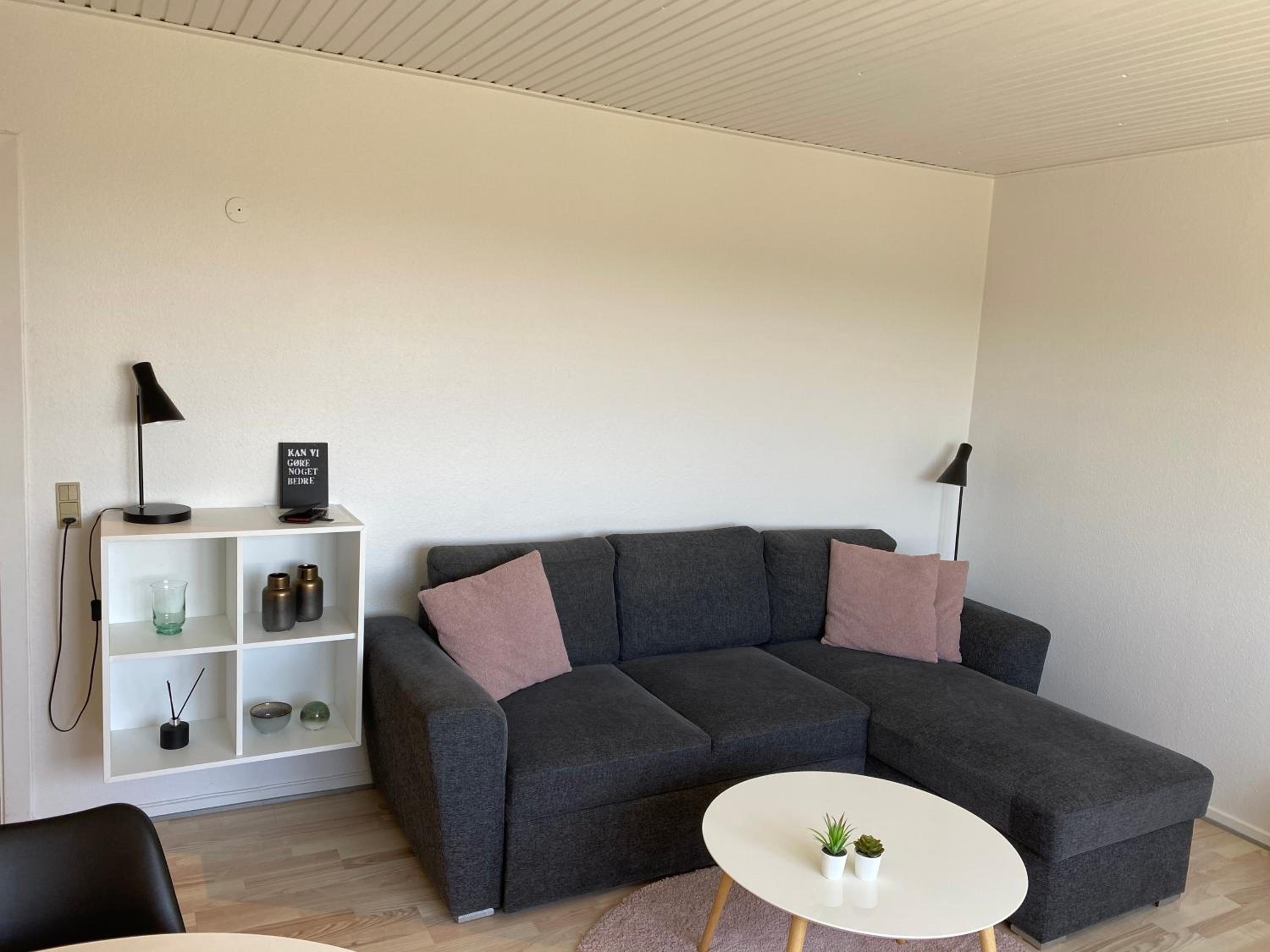 Two-Bedroom Apartment - Photo 6