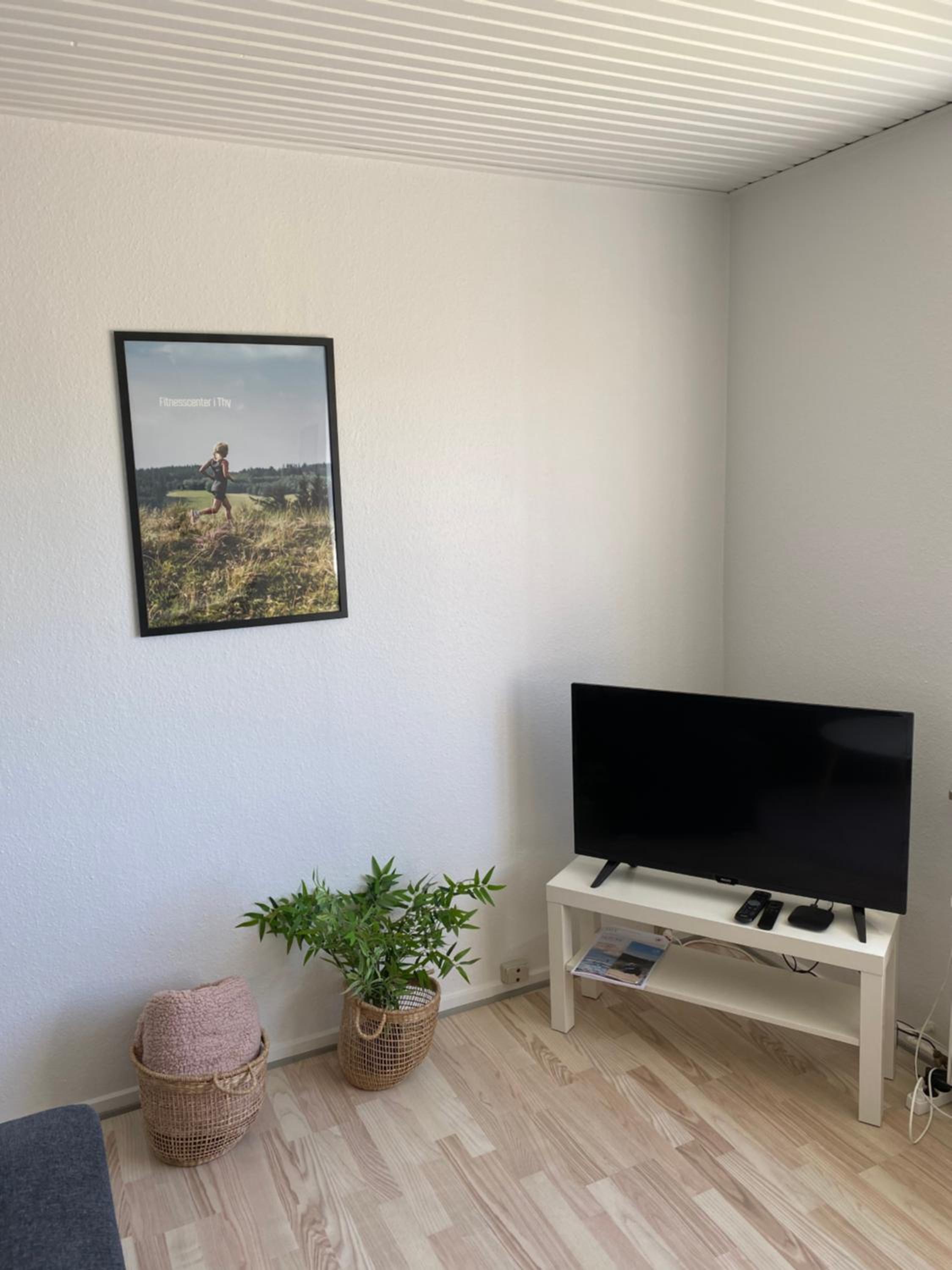 Two-Bedroom Apartment - Photo 7