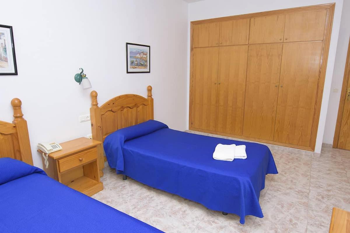 Twin Room - Photo 1