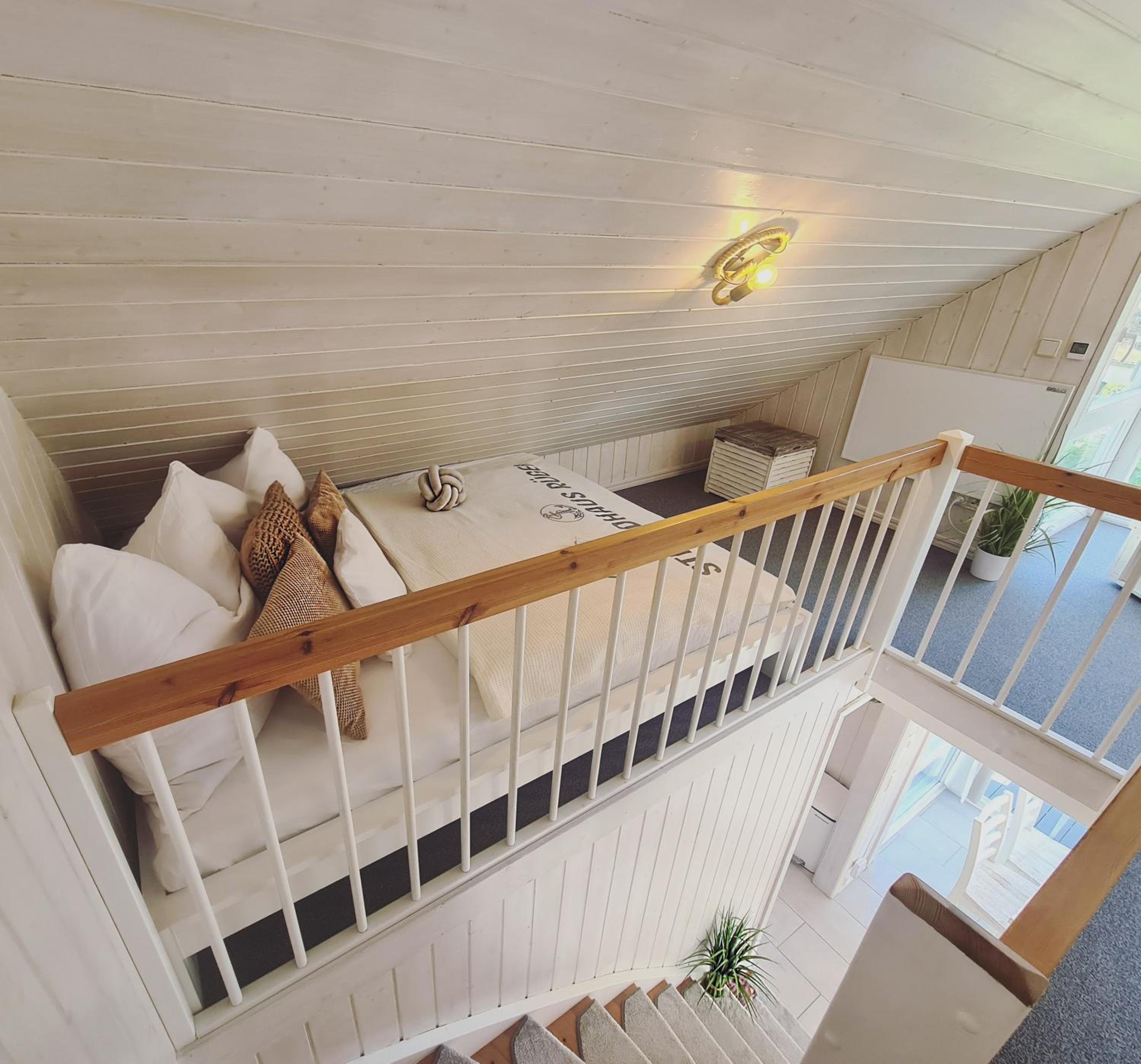 Two-Bedroom House photo 3