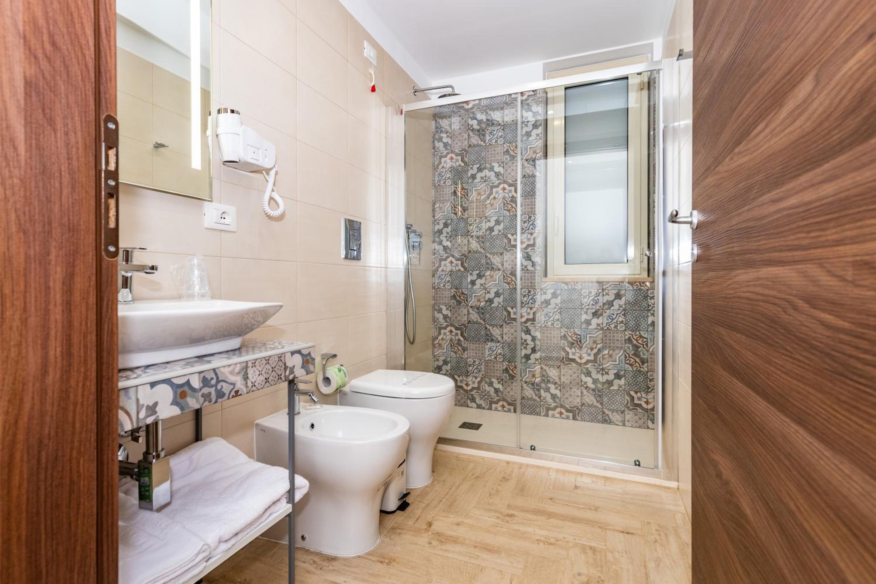 Double Room with Terrace - Photo 5