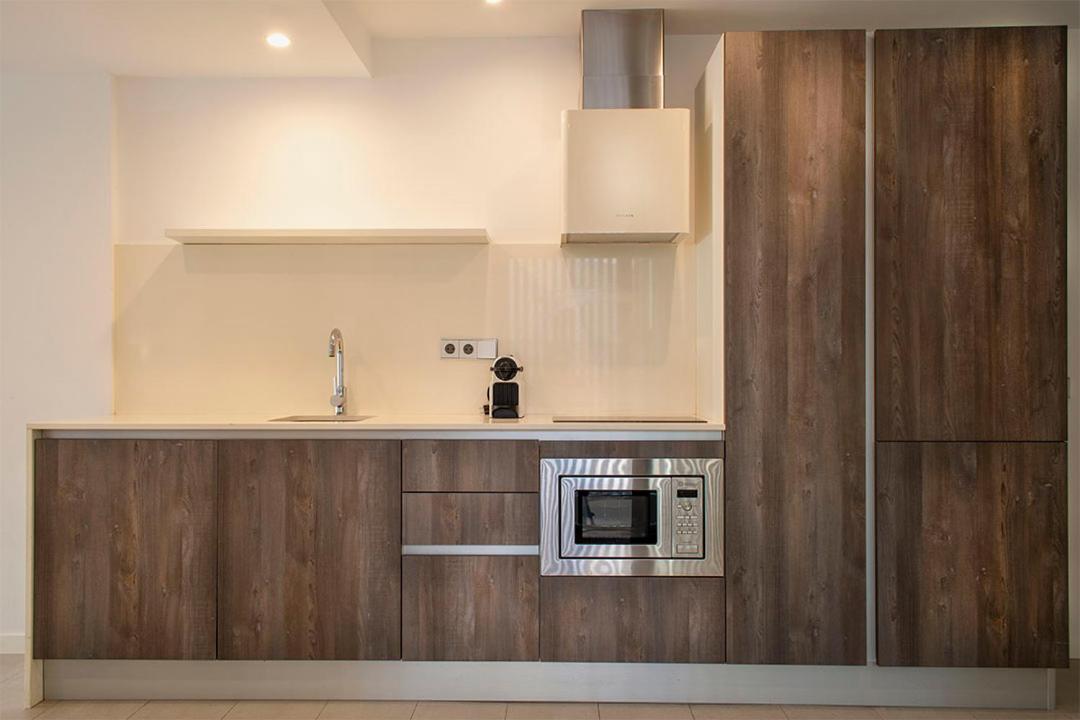 Apartment with Terrace photo 2
