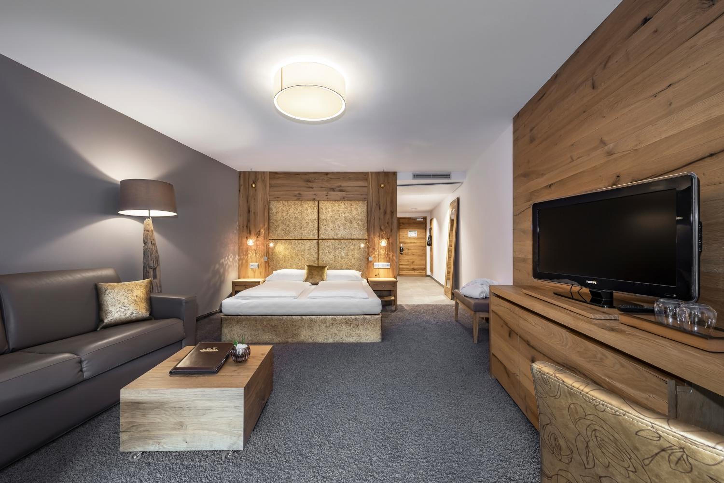 Suite photo 1