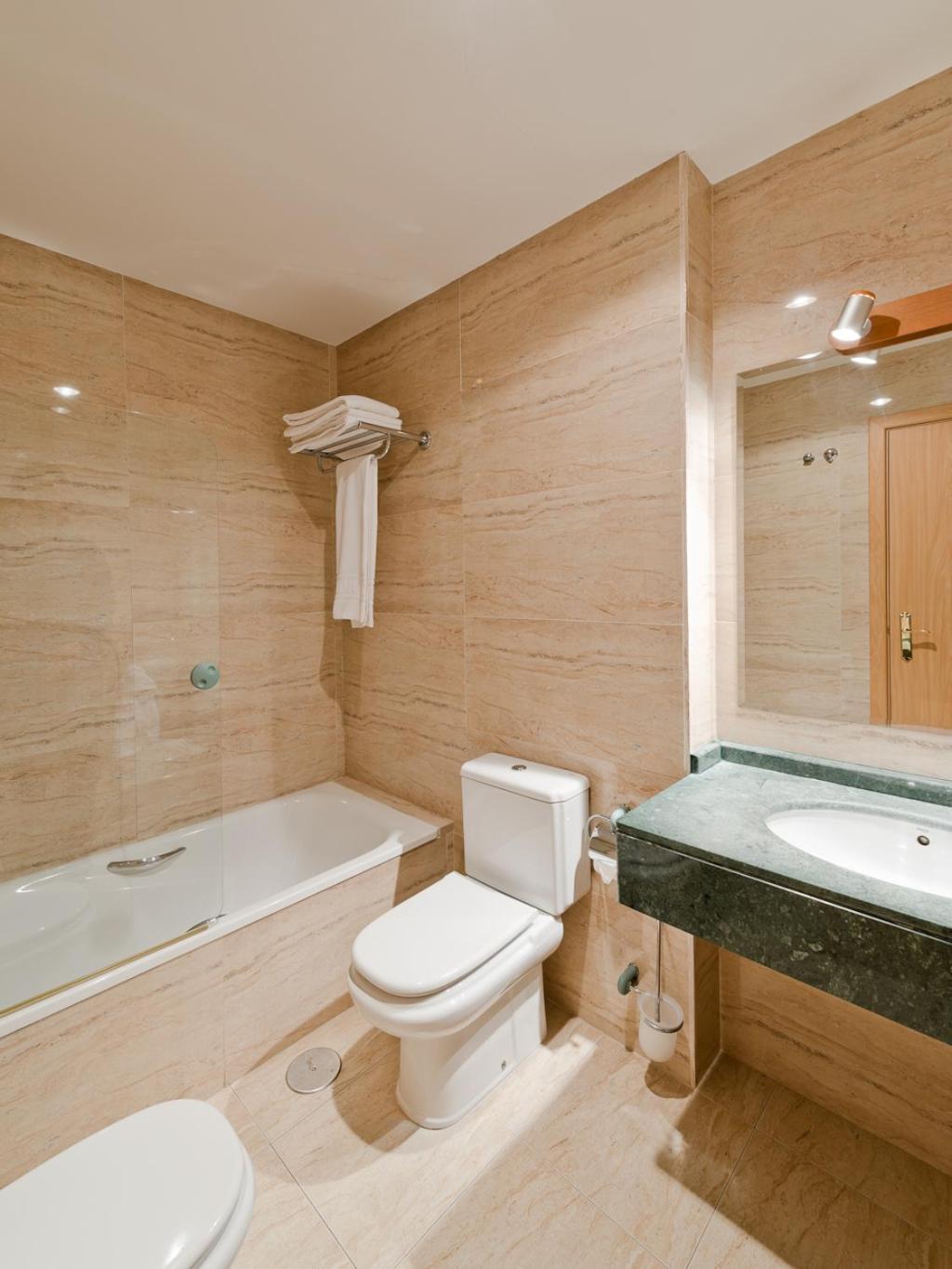 Triple Room photo 2