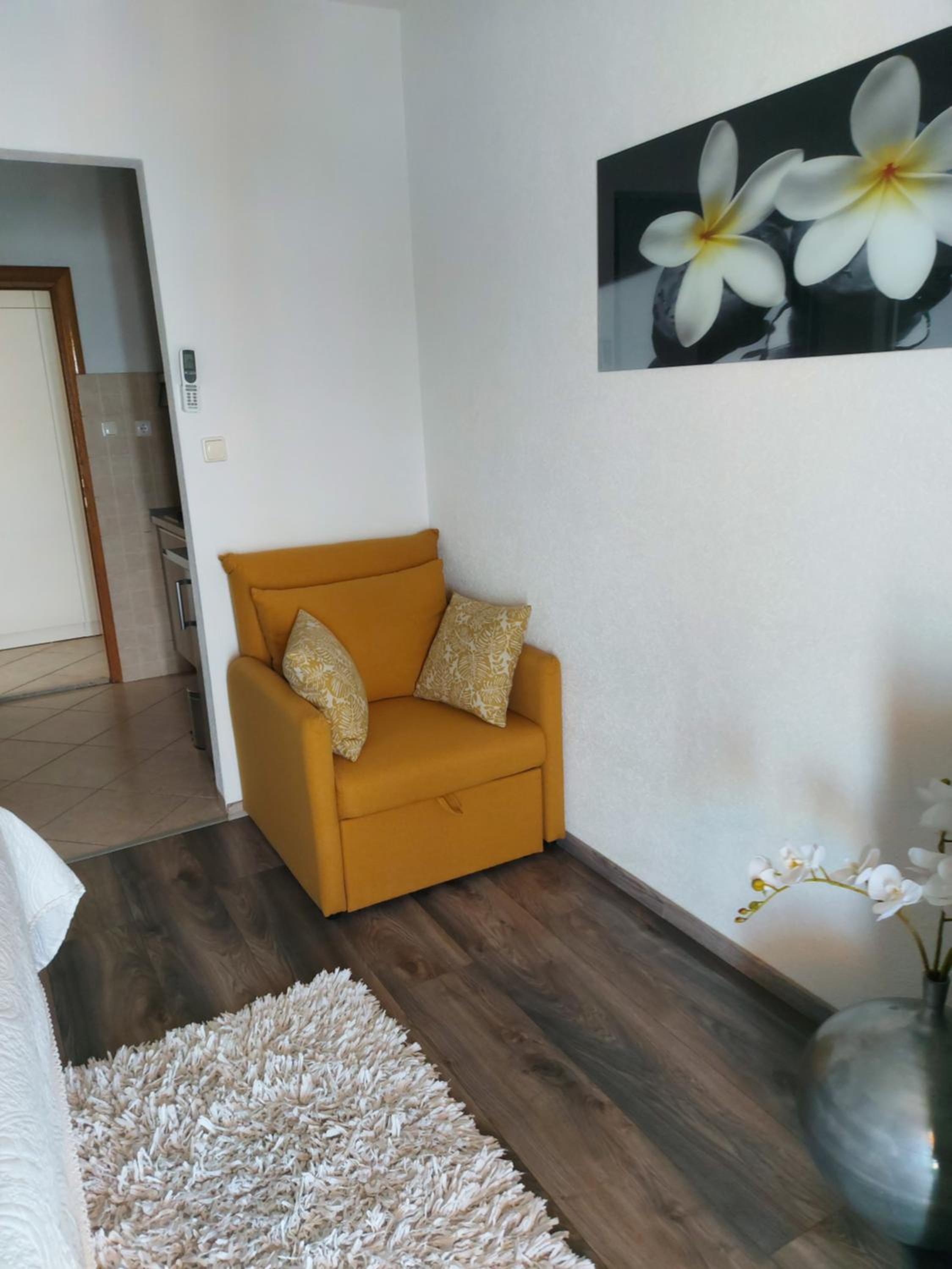 Apartment with Sea View - Photo 1