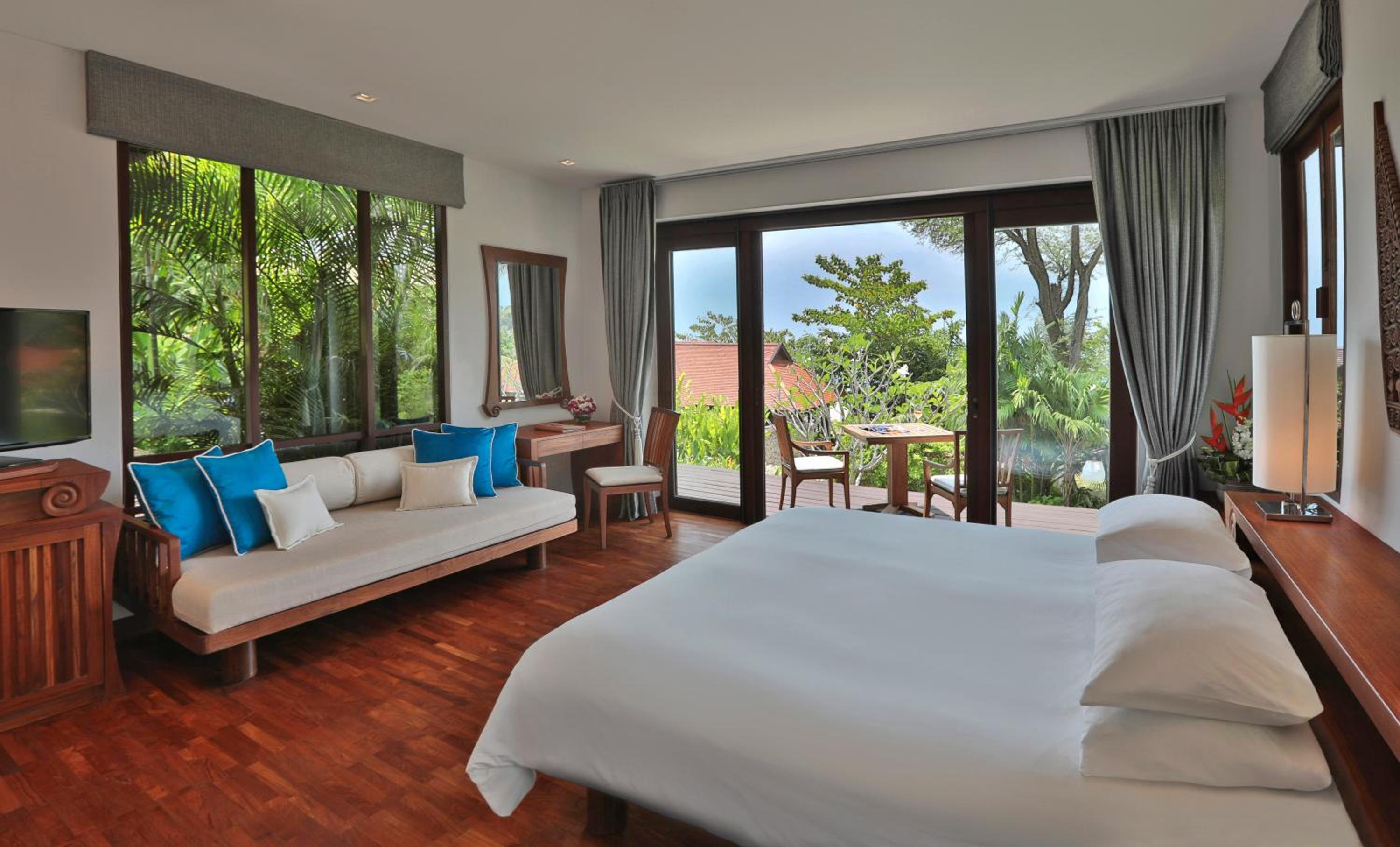Pavilion Suite Two Bedroom With Garden View