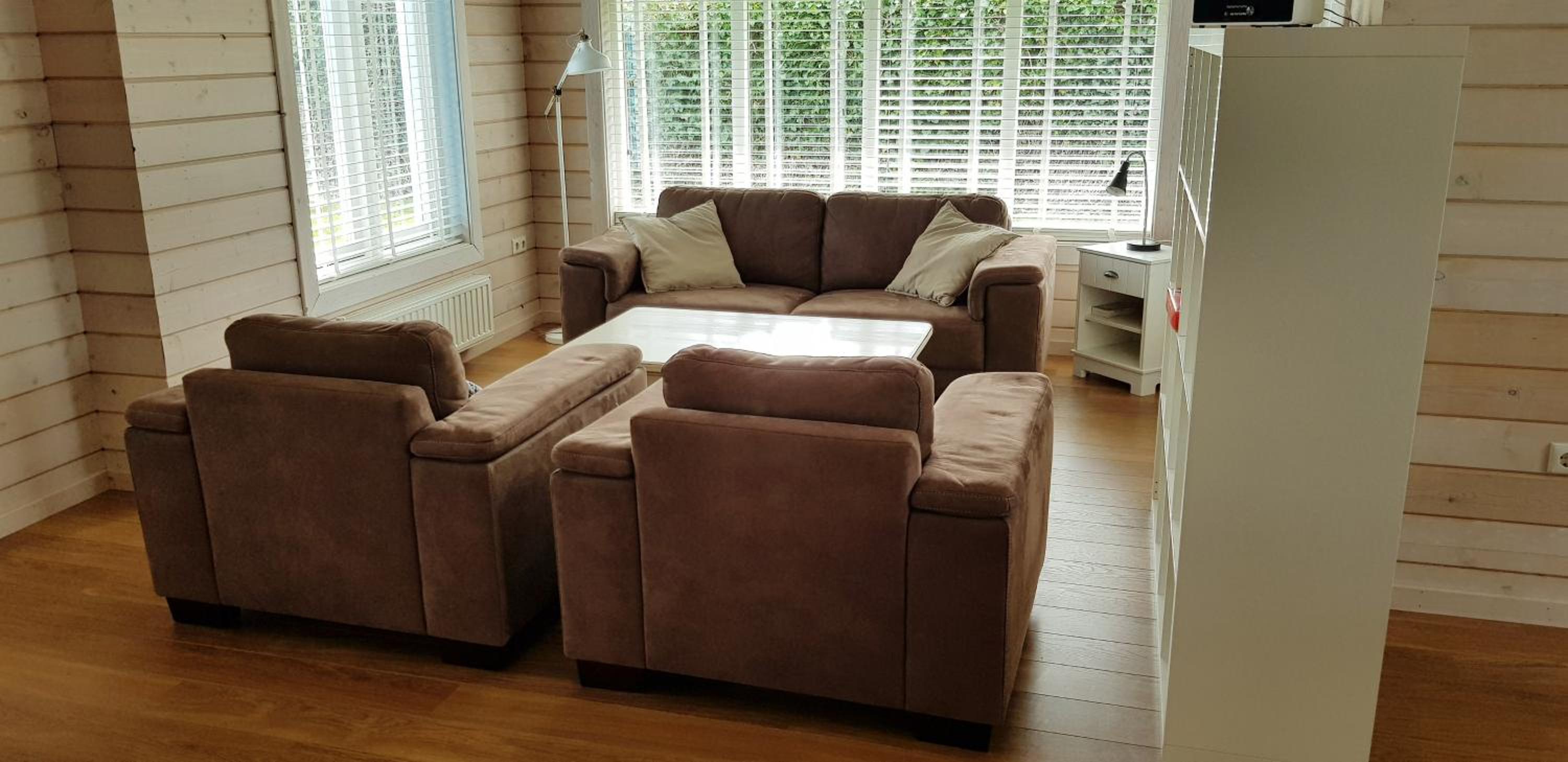 Villa photo 2