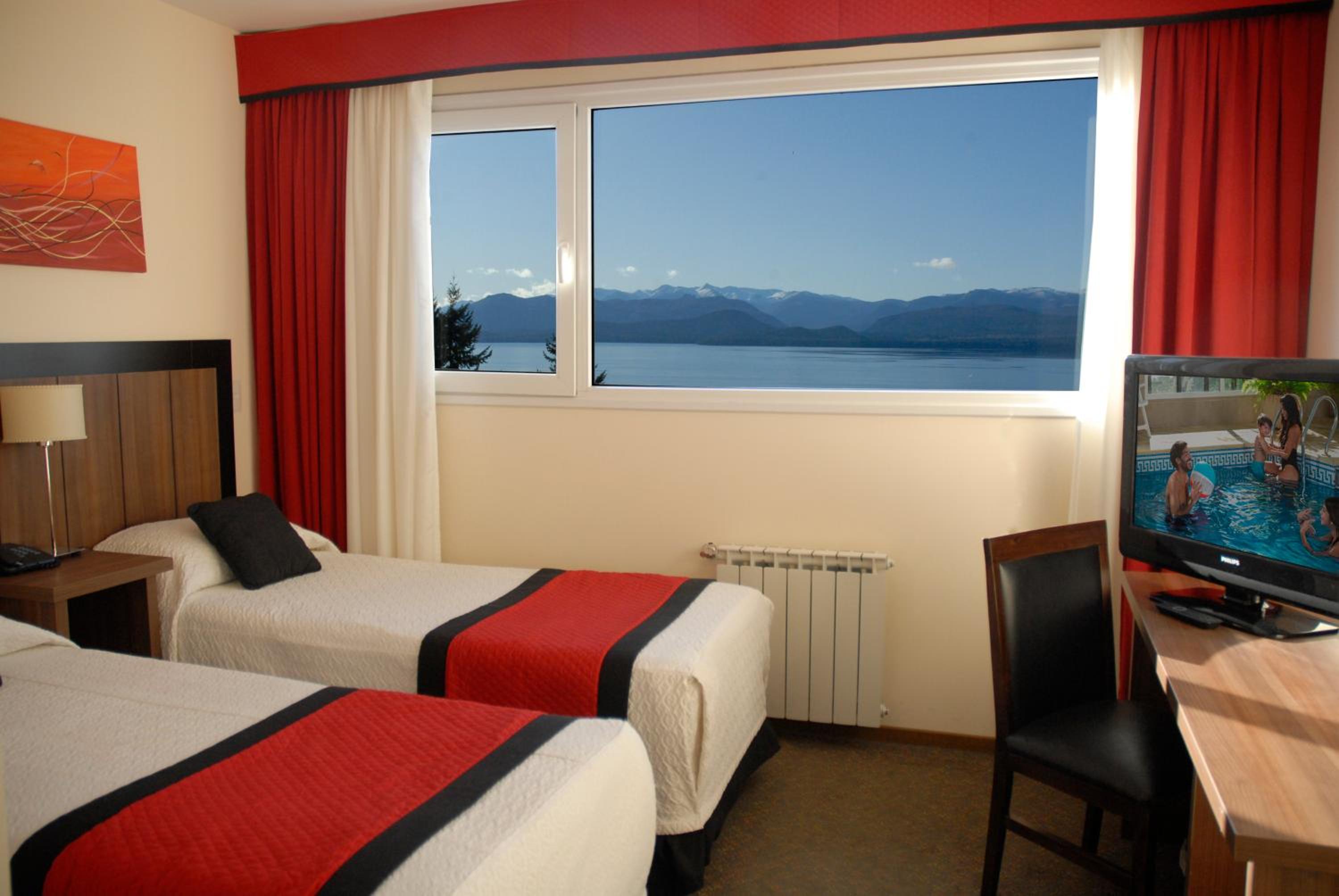 Double or Twin Room with Lake View