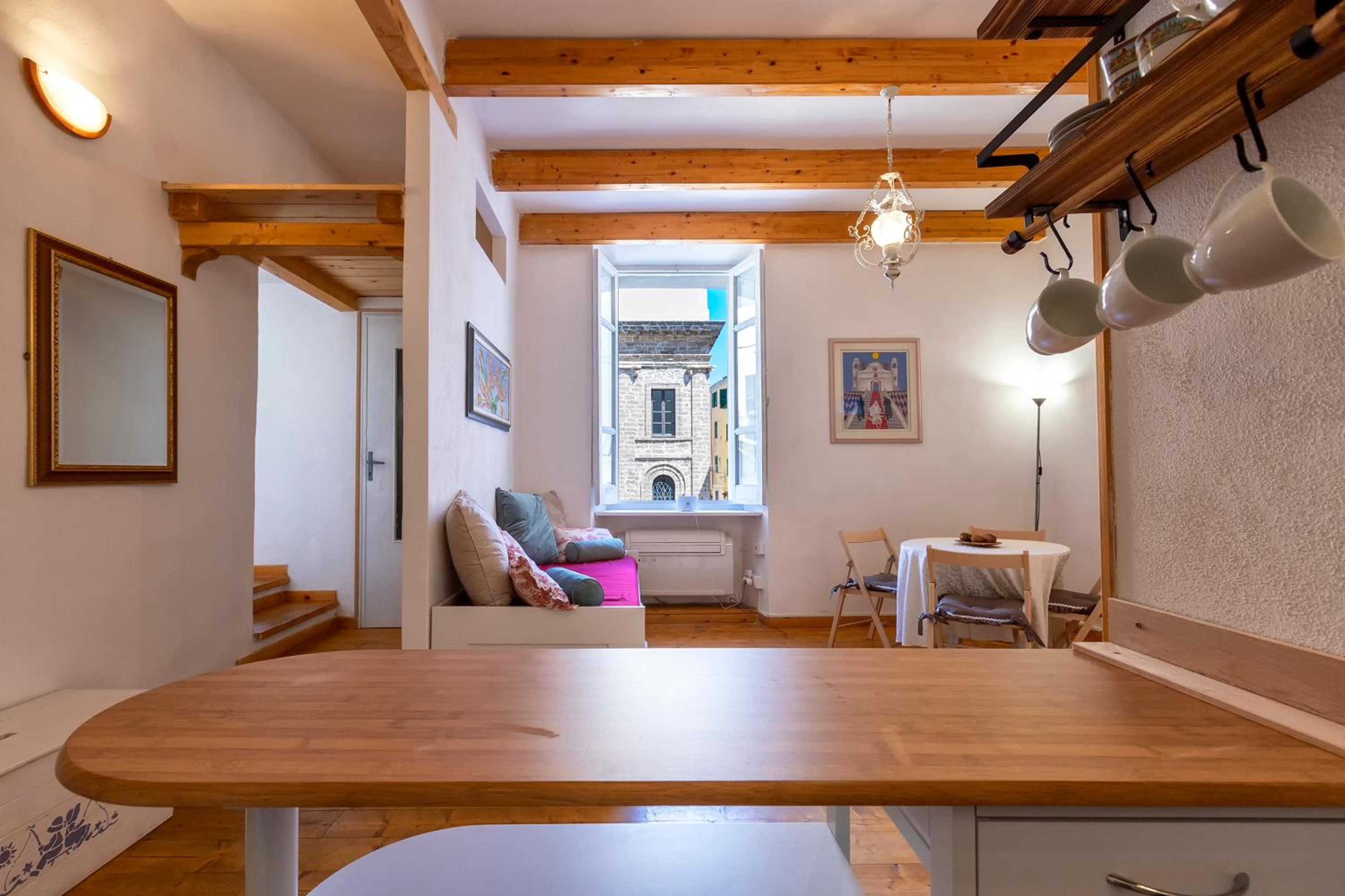 One-Bedroom Apartment