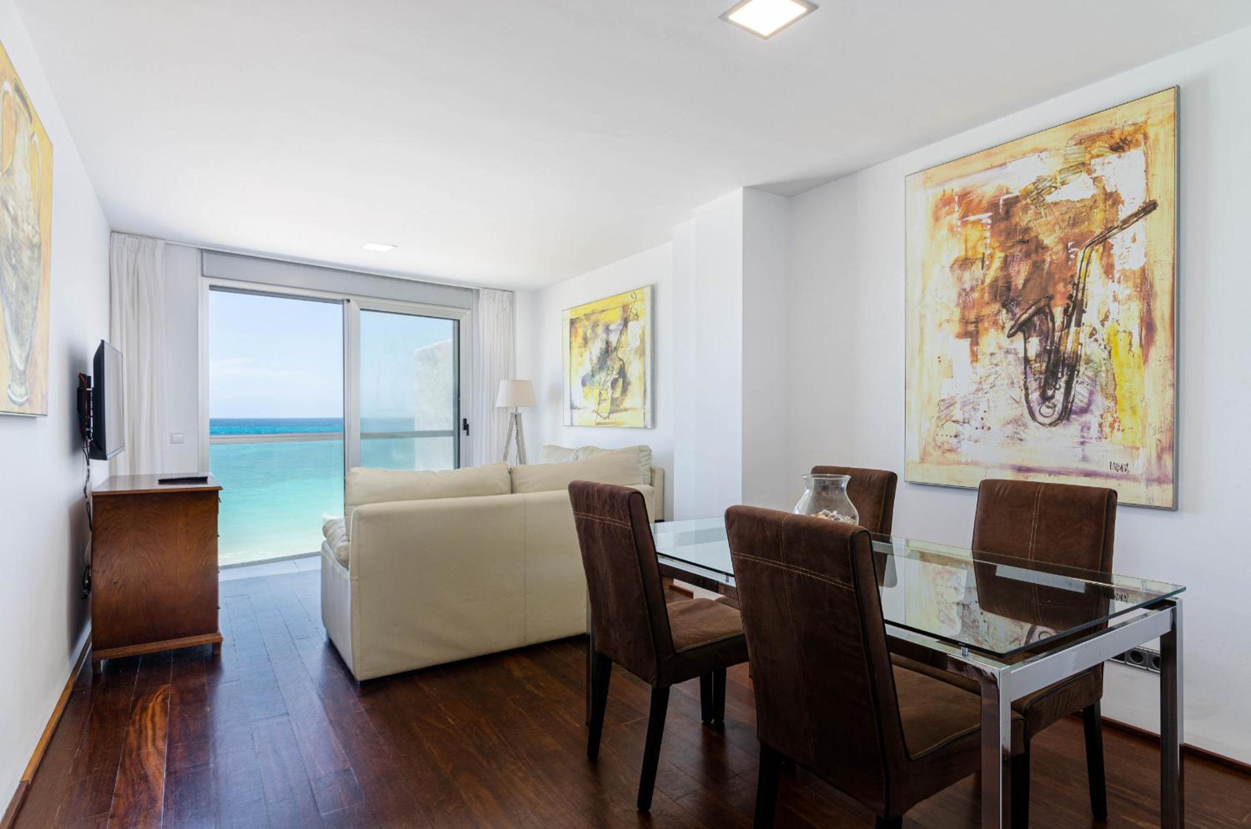 Apartamento con vista al mar
