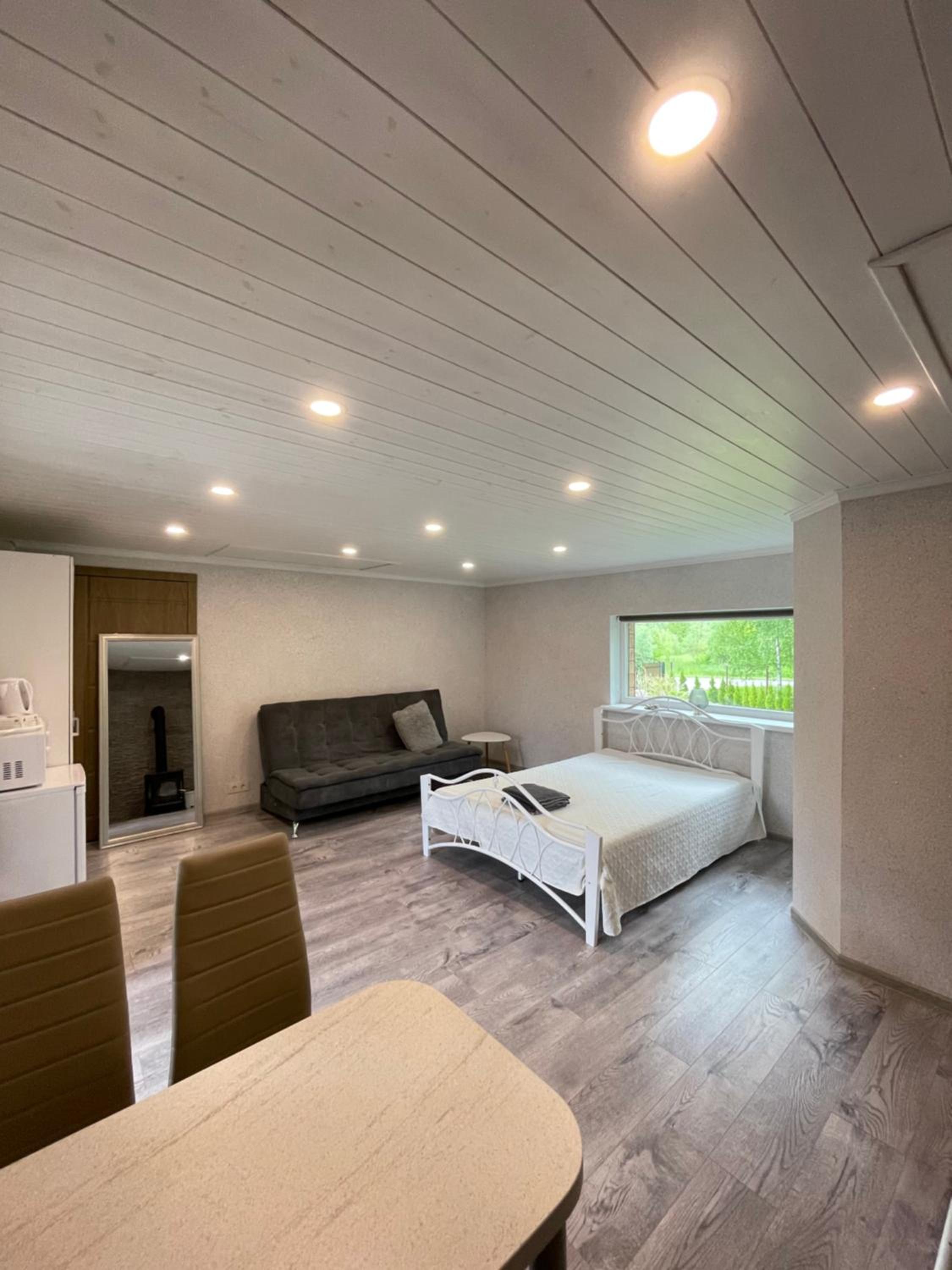 Quadruple Room with Bathroom - Photo 4