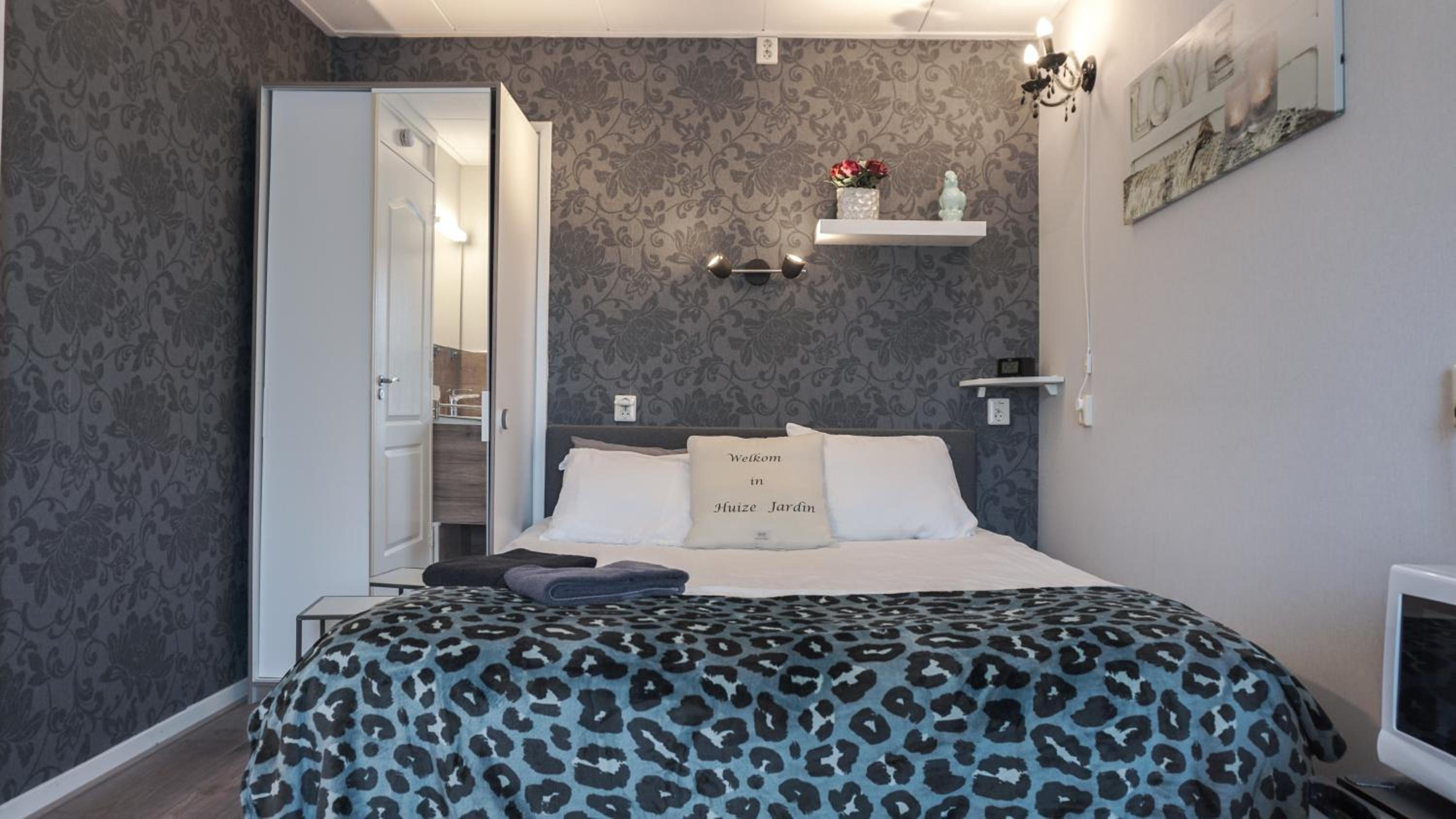 Double Room - Ground Floor photo 3